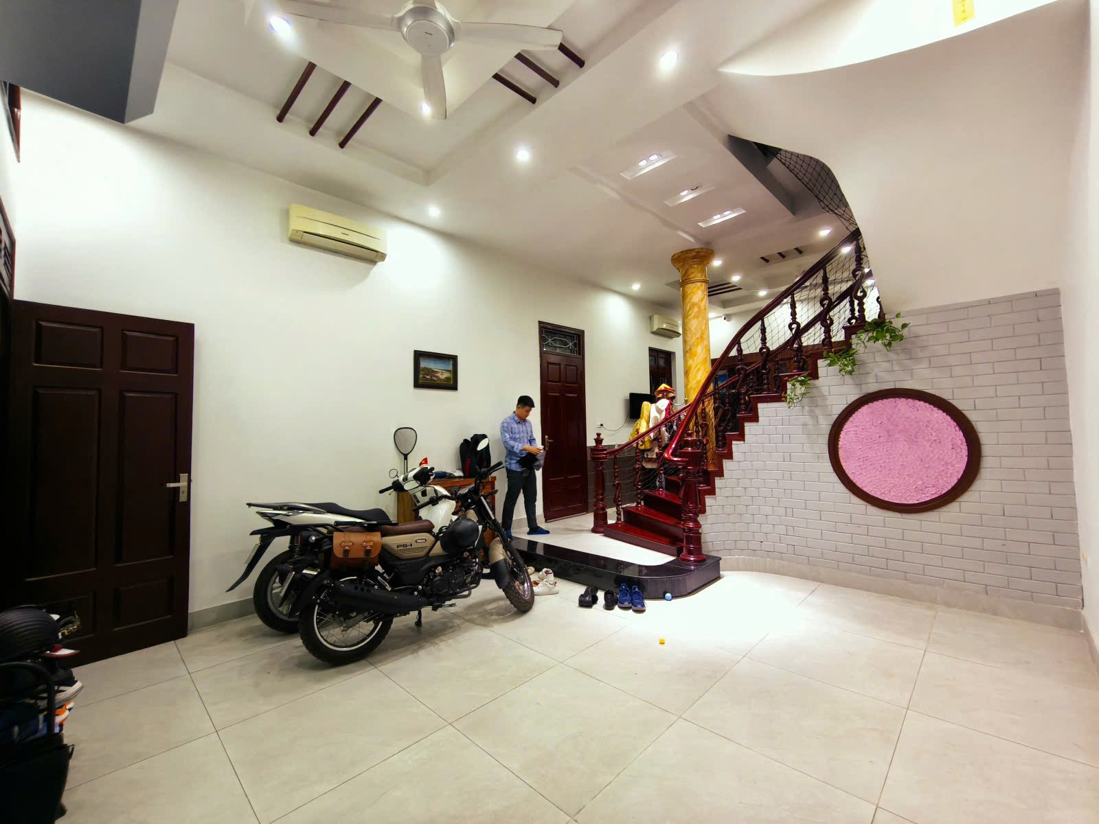 BÁN NHÀ KHU ĐÔ THỊ ĐẠI KIM, PHÂN LÔ, ÔTÔ TRÁNH- KD, VP, 60 M2, MẶT TIỀN 5,5 M, GIÁ 28,5 TỶ.