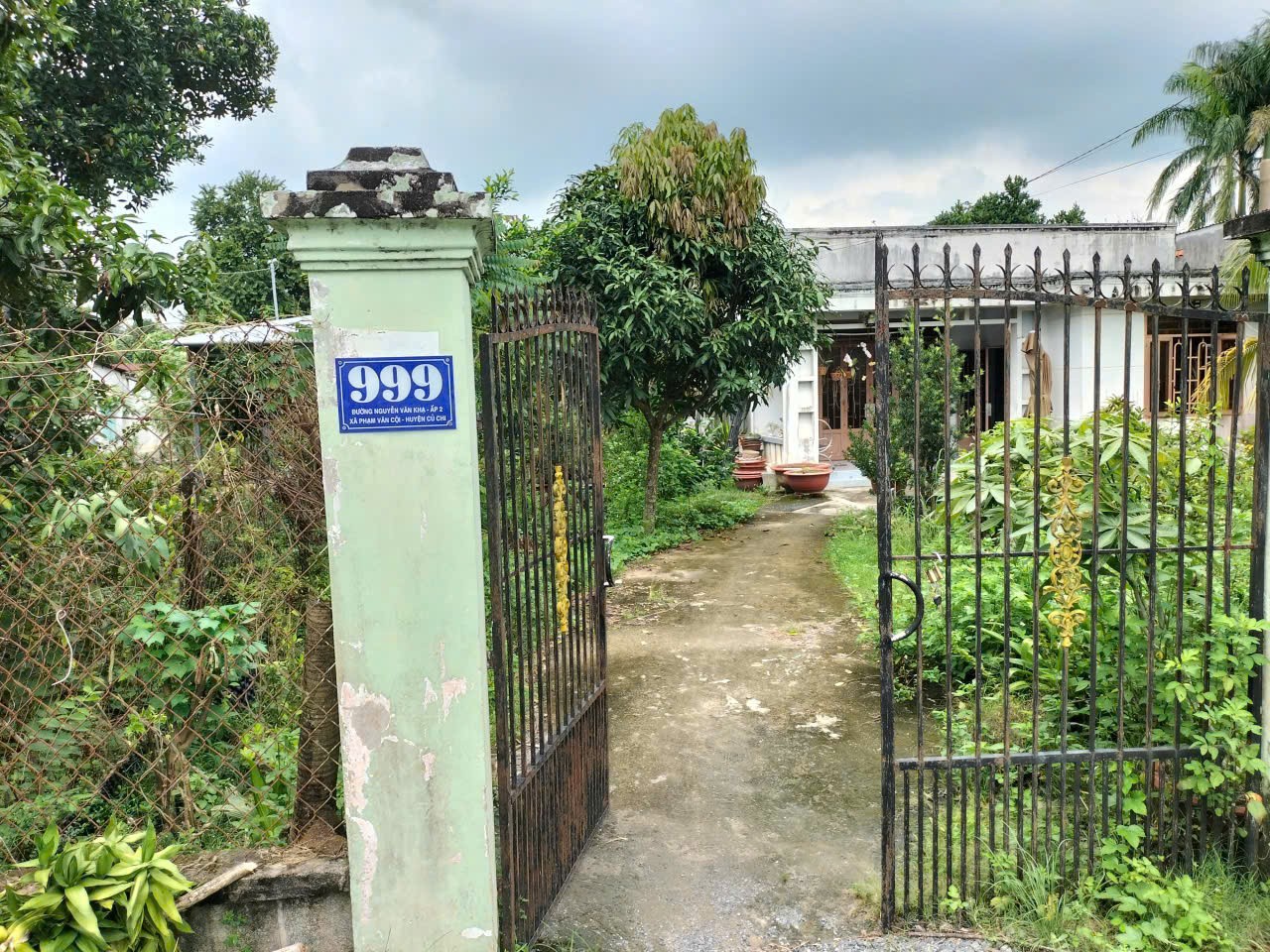 Nhà chính chủ địa chỉ: 999 Nguyễn Văn Khạ, ấp 2, xã Nhuận Đức, Củ Chi, Hồ Chí Minh