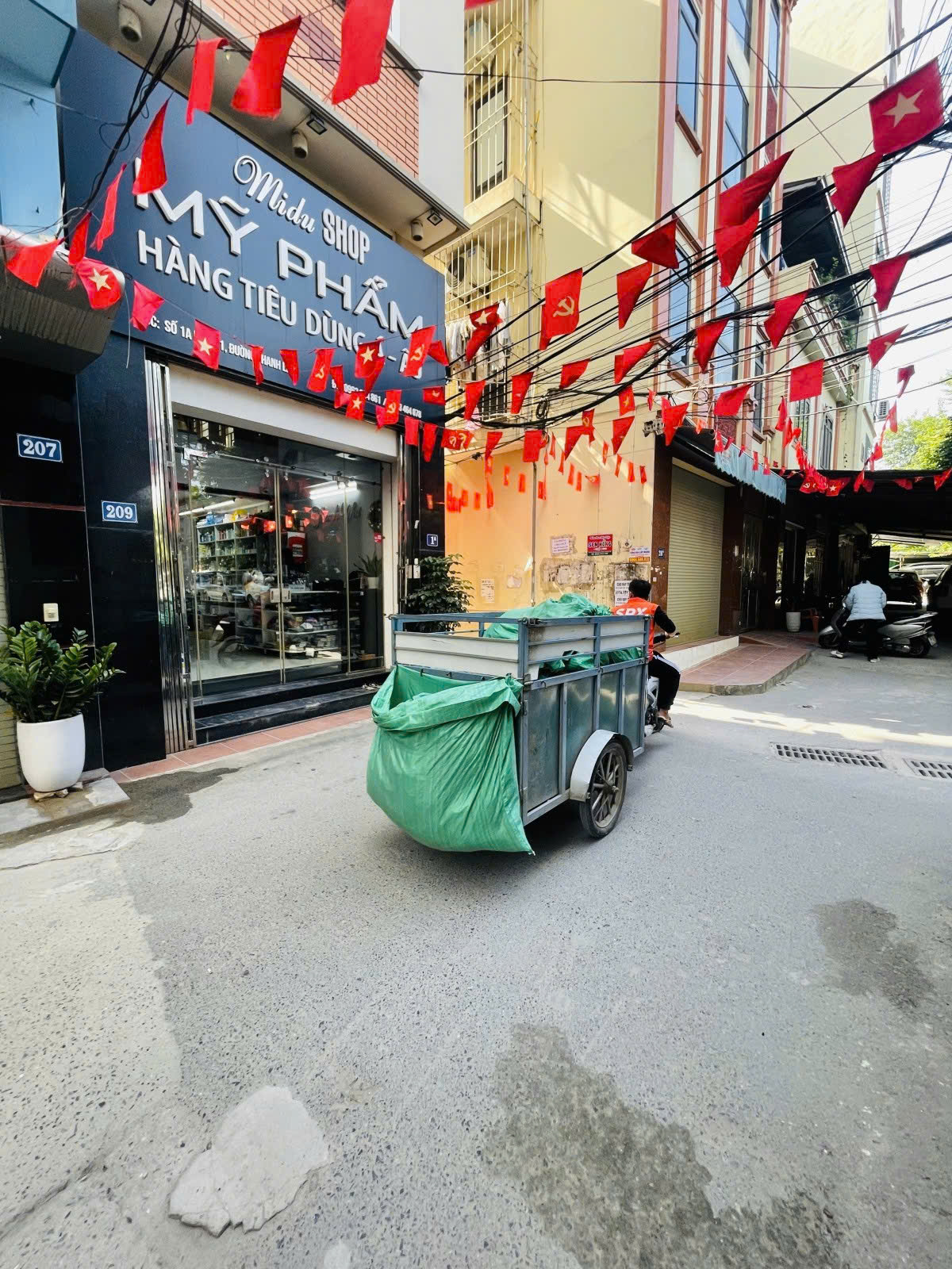 BÁN NHÀ ĐƯỜNG 25 M THANH LIỆT, 35 M2, 5 TẦNG, MĂT TIỀN 3,3 M, GIÁ 11,5 TỶ.