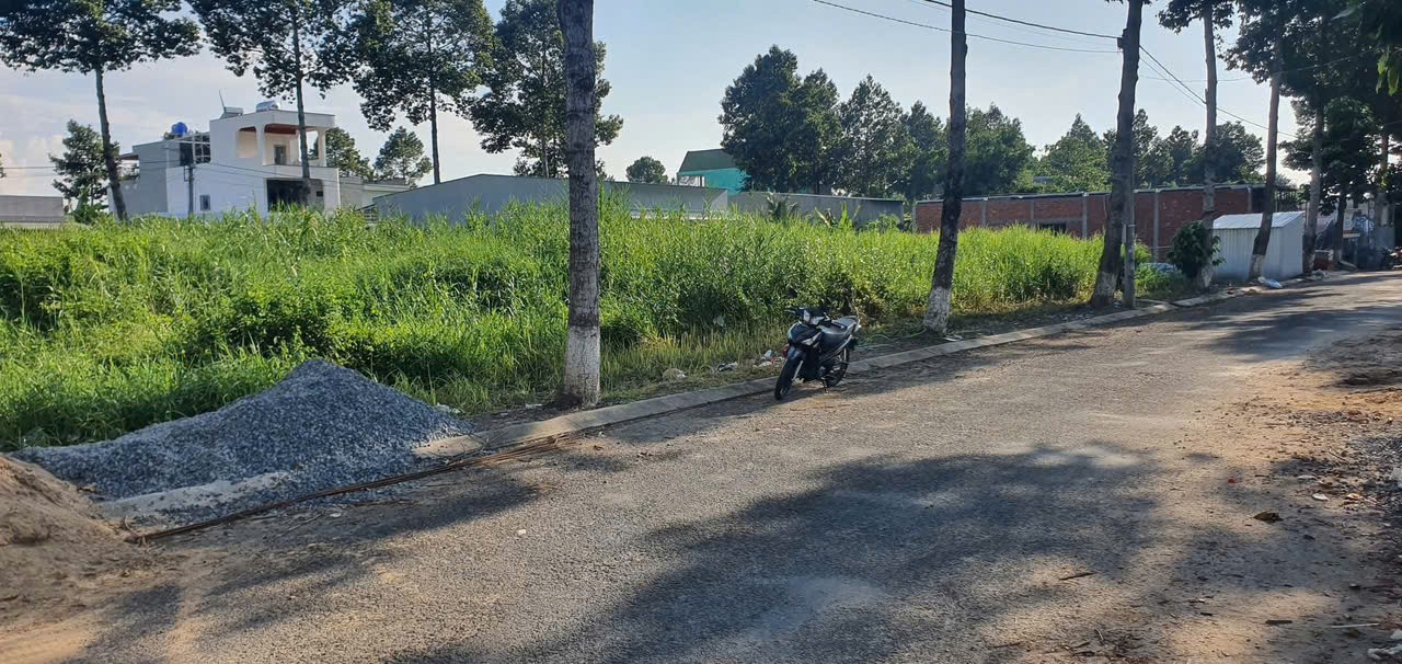 ĐẤT CHÍNH CHỦ- GIÁ TỐT cần bán nhanh lô đất tại thị trấn Mỹ An, huyện Tháp Mười, tỉnh Đồng Tháp