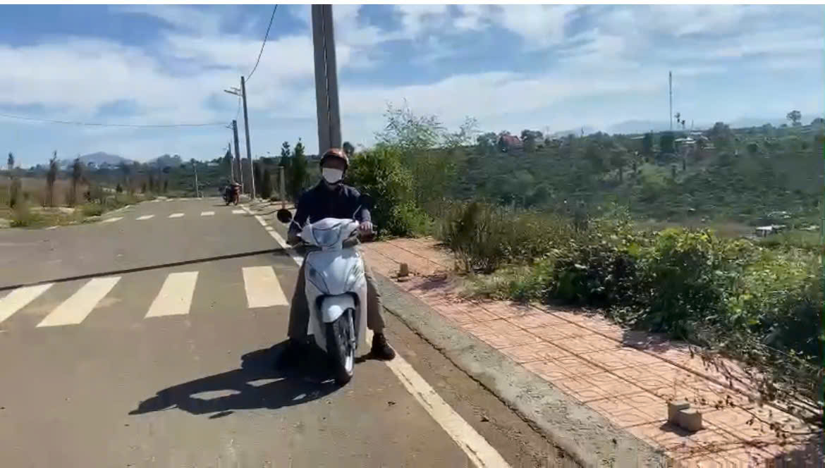 Bán lô đất 128m² ( Ngang 5m, nở hậu 5.3m ) Thuộc Đường Tứ Quý - Xã Lộc A - Huyện Bảo Lâm - Lâm Đồng.