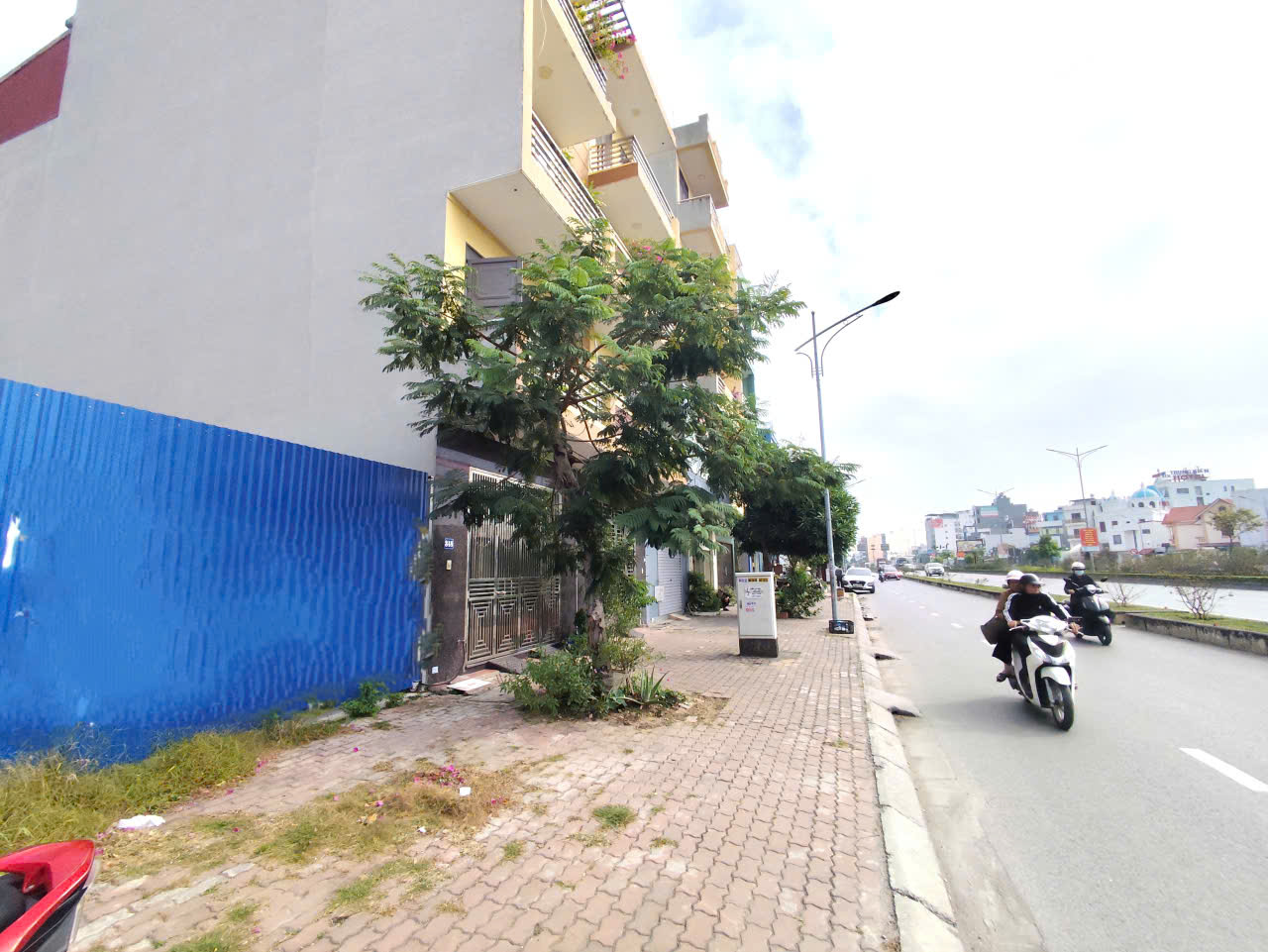 Đất mặt đường Bùi Viện gần Bến xe Vĩnh Niệm, 63m, Giá 5.4 tỉ, rẻ nhất thị trường