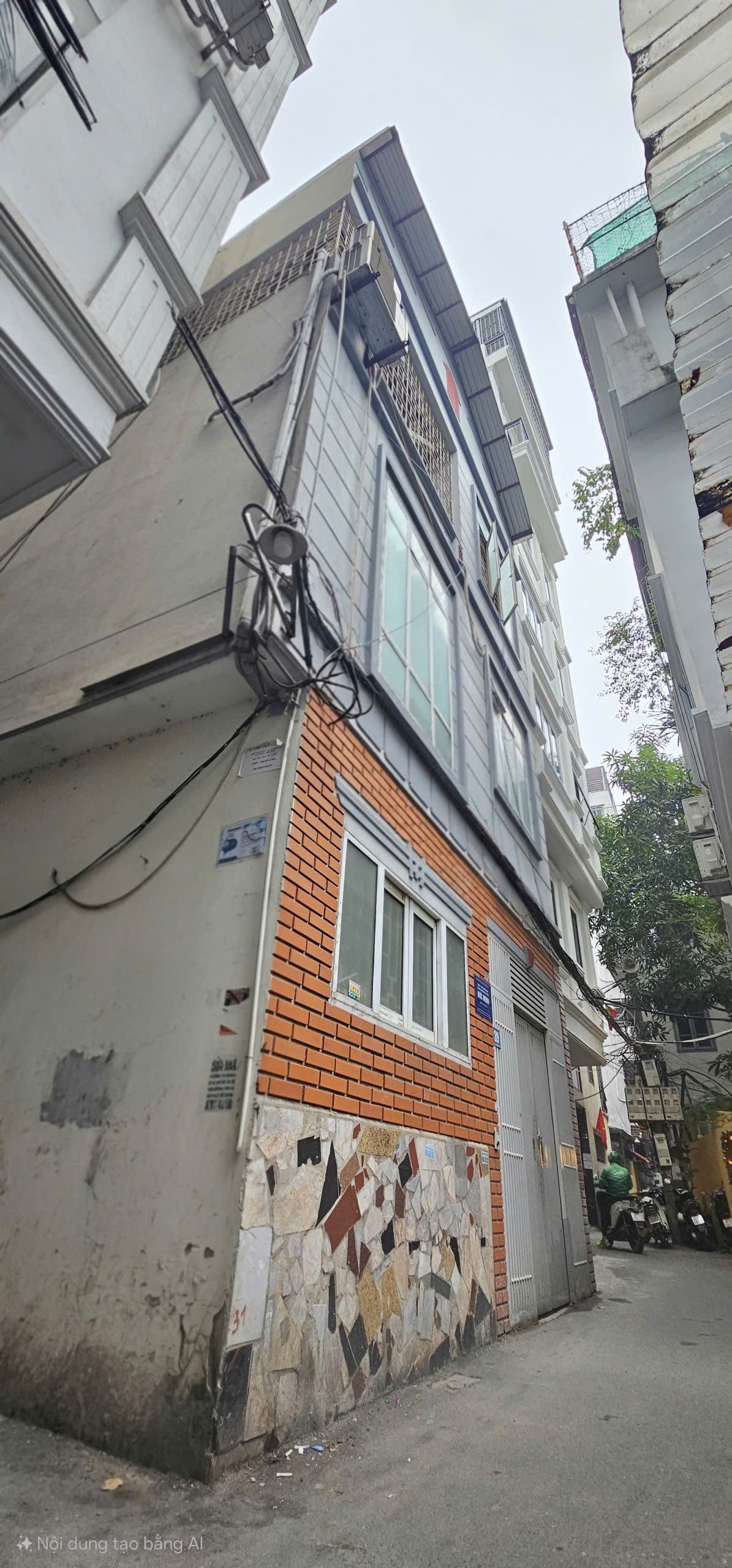 Bán căn nhà lô góc ôtô 36m2 mặt ngõ kinh doanh hồ tùng mậu - ntl - 9.8 tỷ có tl