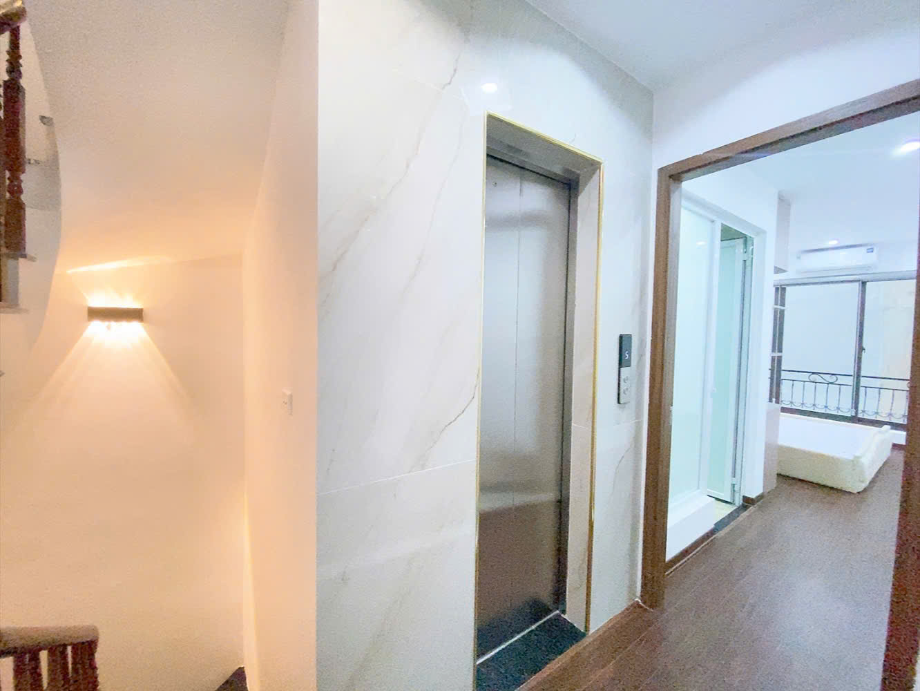 Siêu Phẩm Nhà Mới Xây Có Thang Máy Full NT Ở Xa La,HĐ,Ô Tô Đỗ Cổng.Gía 8.2Tỷ Có TL