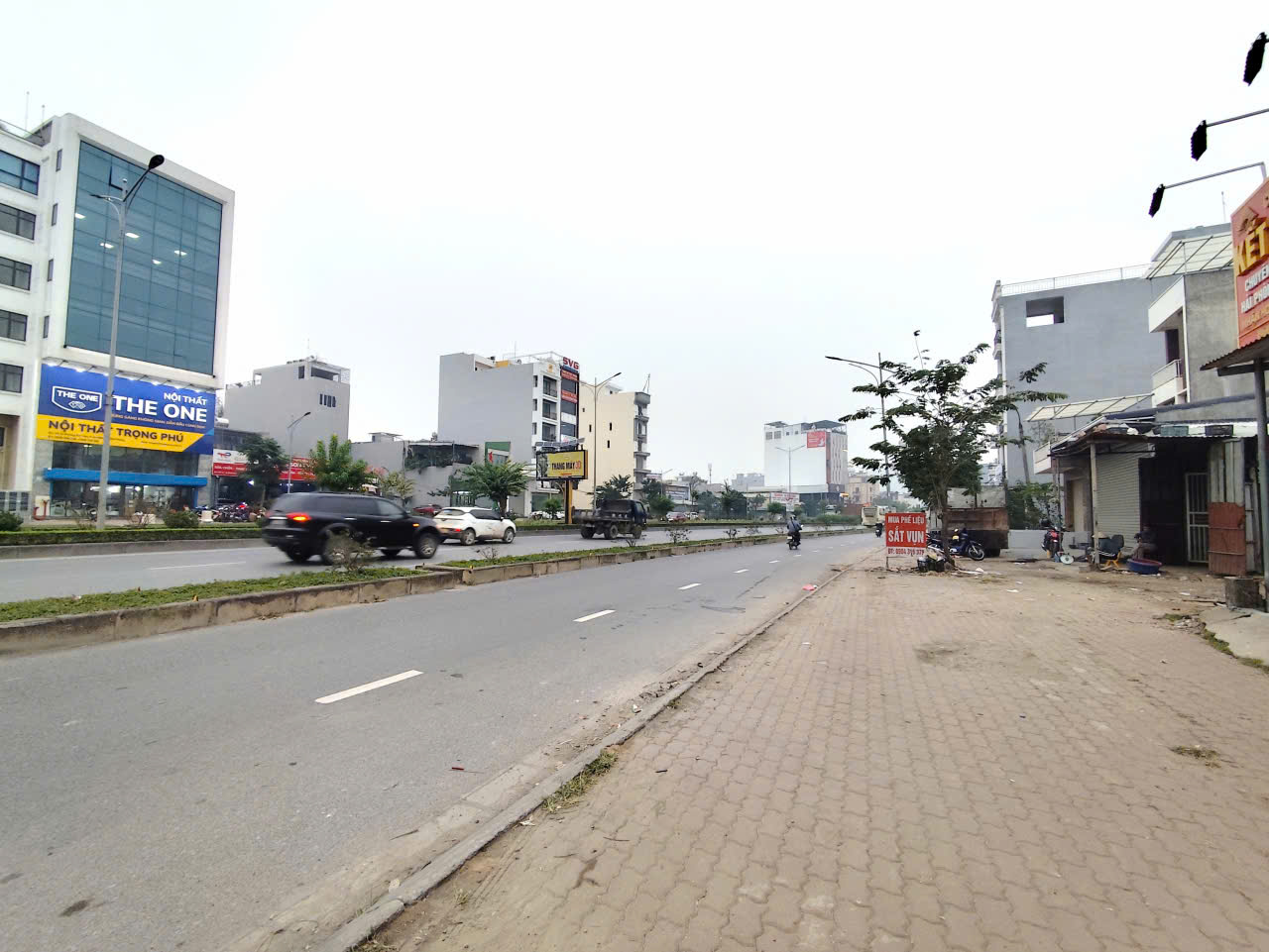 Bán đất mặt đường Bùi Viện - đối diện VinMec vị trí cực đẹp - Diện tích to, giá 92 tr/m