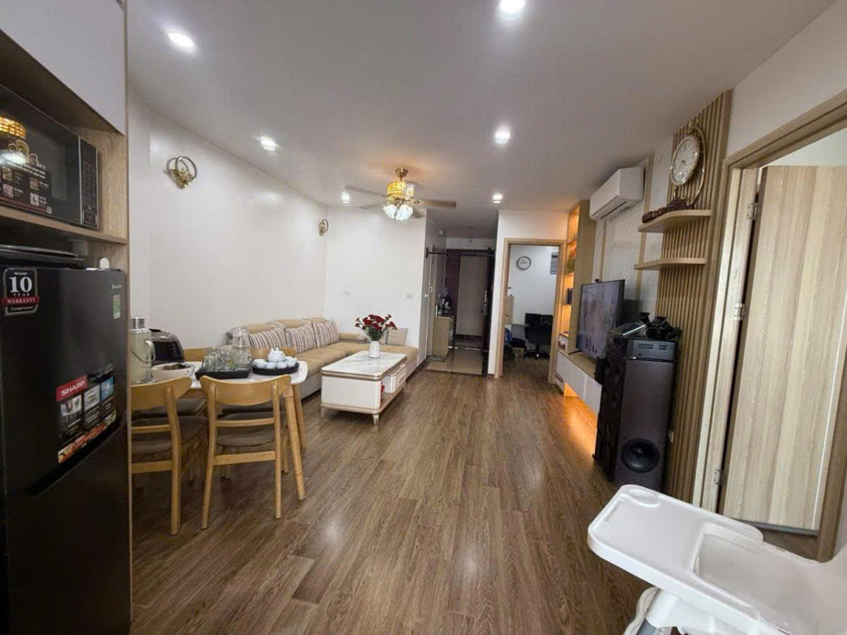 BÁN NHÀ GIÁ 42 TỶ MẶT PHỐ GIẢNG VÕ – 98M² – 5 TẦNG – MẶT TIỀN 3.7M