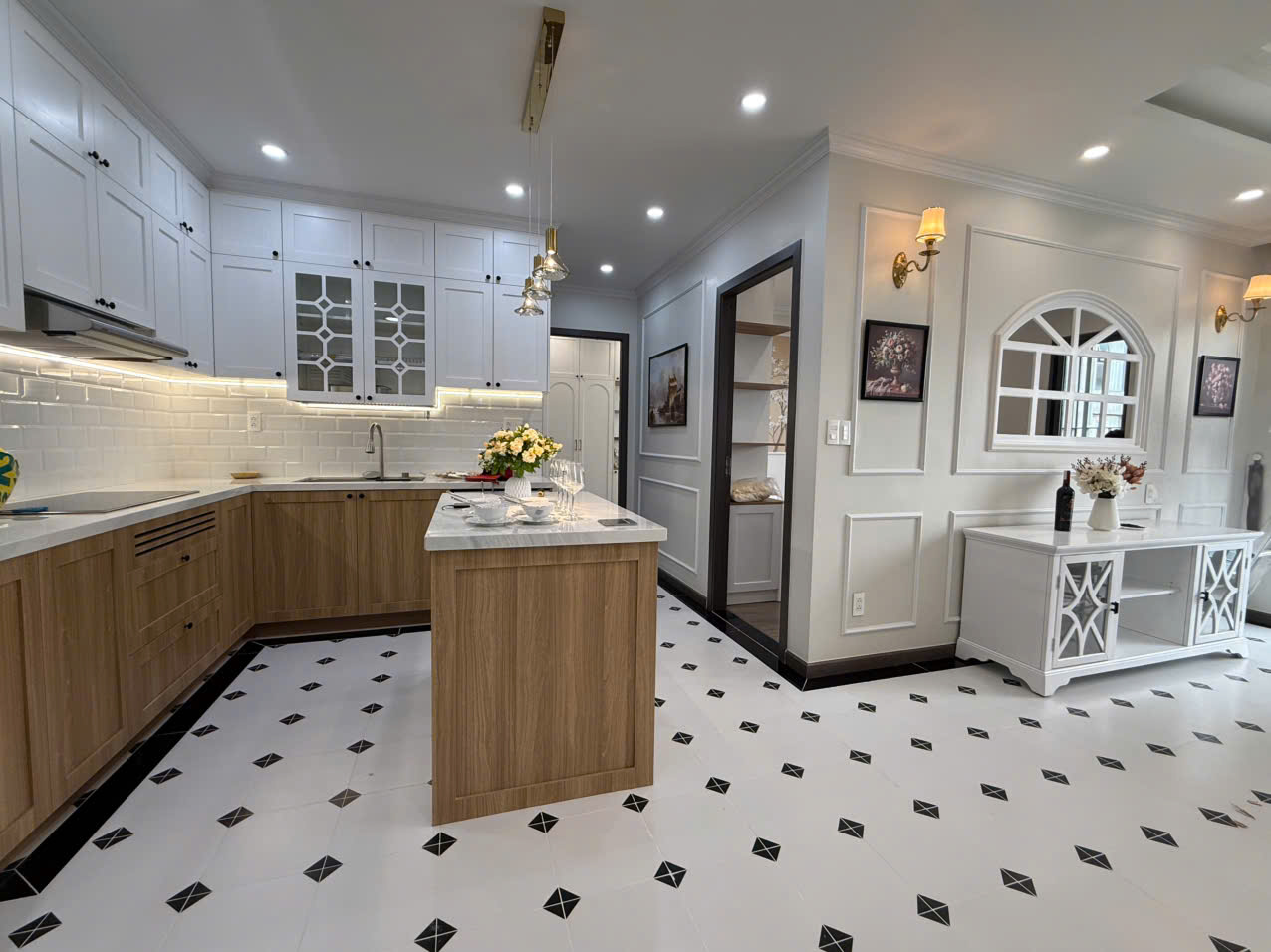 CĂN HỘ CHUNG CƯ LAVIDA PLUS TẠI Q.7 GIÁ CHỈ 5.6 TỶ VỚI 74M2 2 PHÒNG NGỦ TIỆN NGHI VÀ SỔ HỒNG CHÍNH CHỦ