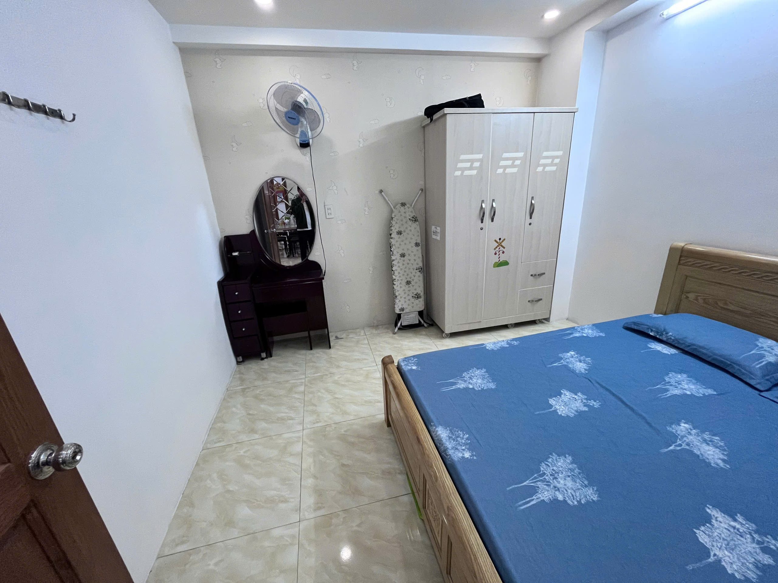 BÁN GẤP ‼️ CĂN HỘ TOÀ CT1 Phước Hải 2PN 62m2 Diện tích: 61,8m2 Giá bán: 3,1tỷ (thương lượng) mọi thông tin lh e