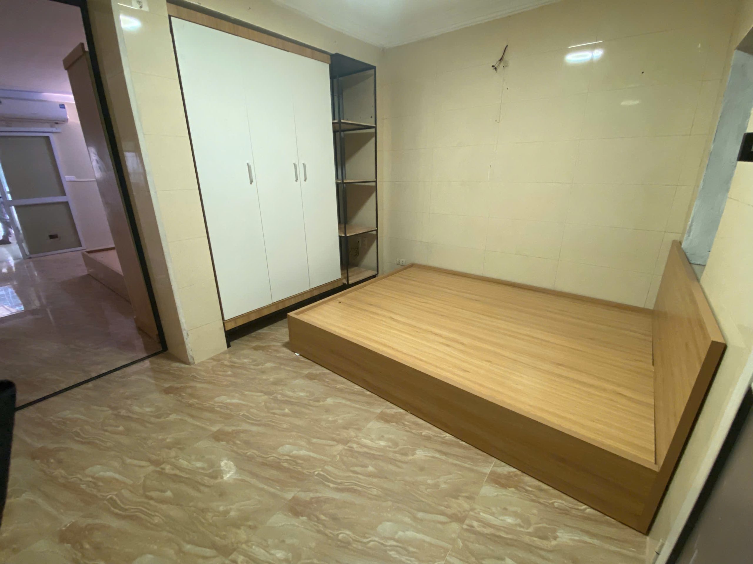 CHO THUÊ CĂN HỘ TẬP THỂ TẦNG 1 TẠI CỔ NHUẾ 2, BẮC TỪ LIÊM, HÀ NỘI