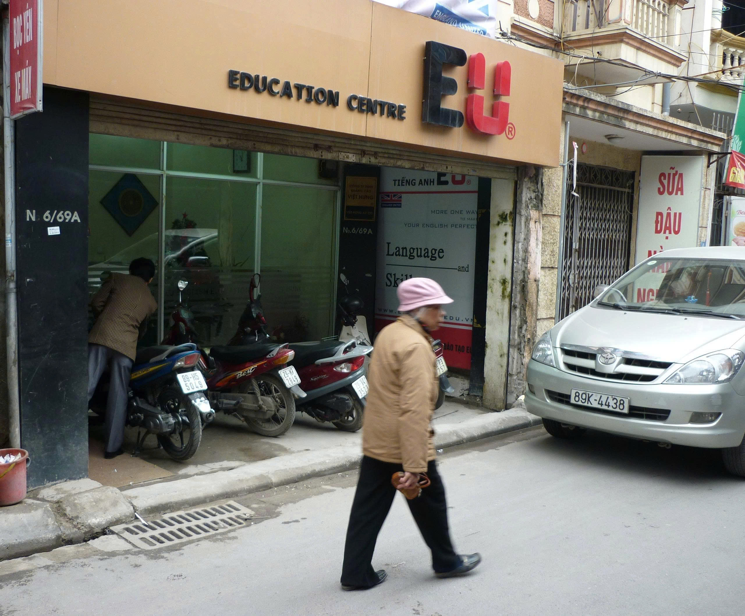 CHO THUÊ NHÀ RIÊNG NGÕ 69A HOÀNG VĂN THÁI – THANH XUÂN