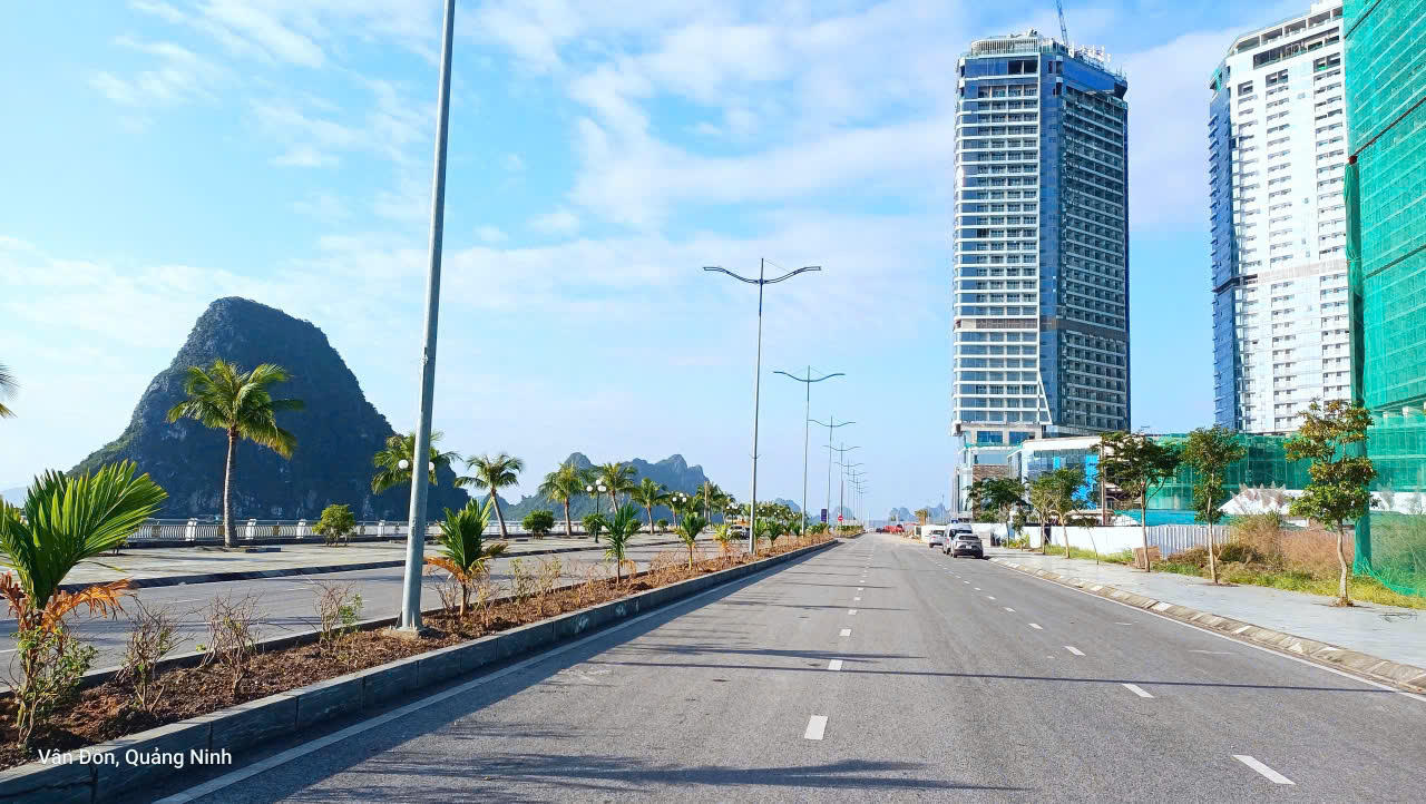 CĂN HỘ NGHỈ DƯỠNG VIEW VỊNH BÁI TỬ LONG – DÒNG TIỀN 8%/NĂM