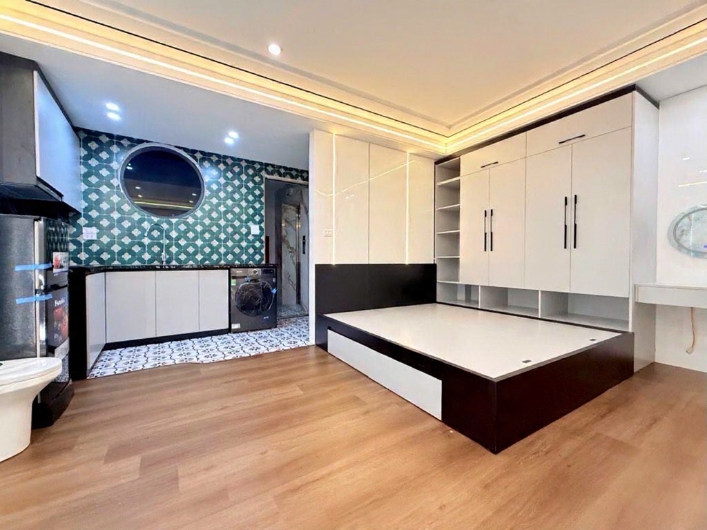 bán tòa chung cư mini xuân la 40m x7 tầng thang máy 11 tỷ ngõ ba gác,gần ô tô