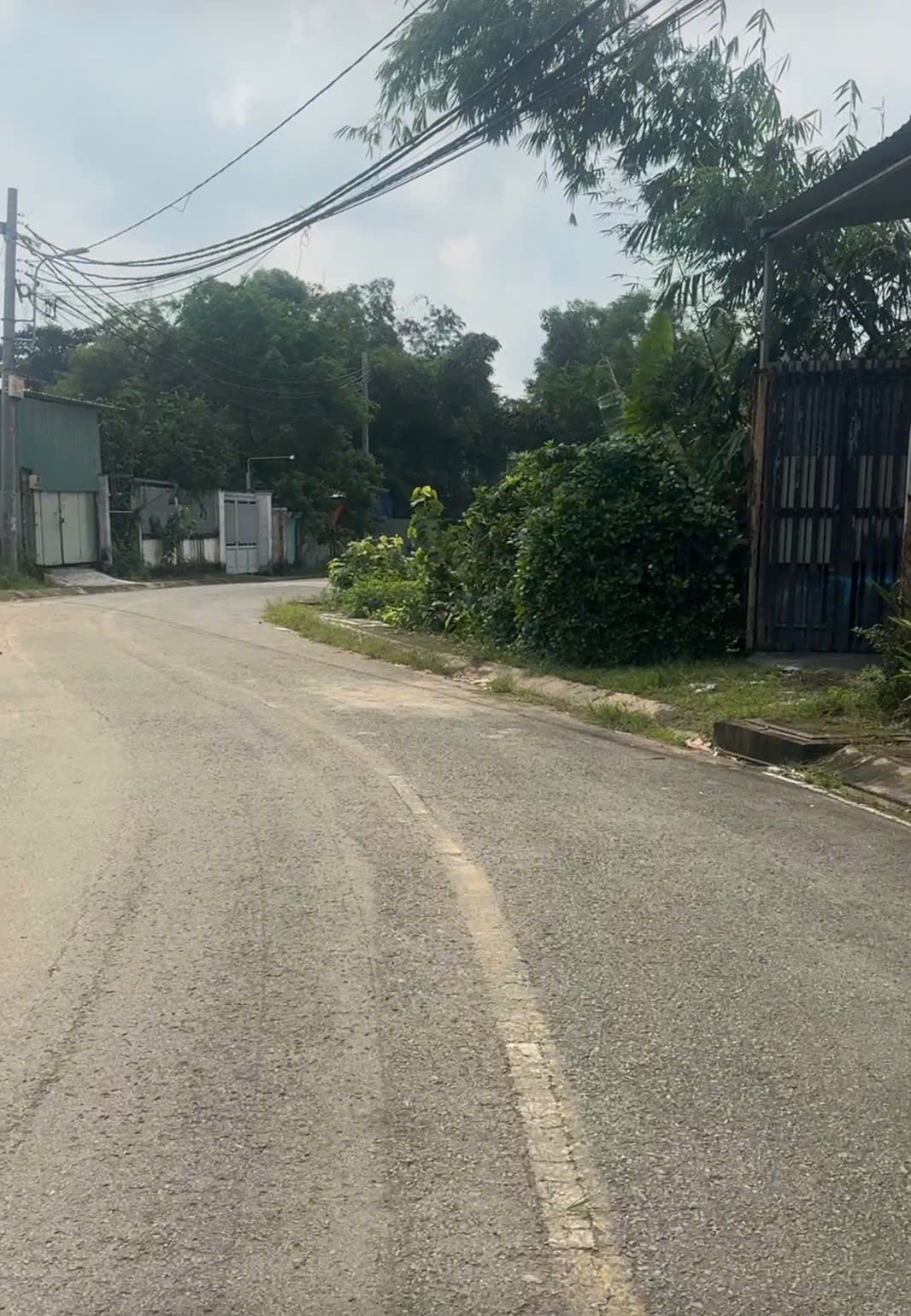 Chính Chủ Cần Bán Lô Đất Tại Xuân Thới Thượng, Bà Điểm Hóc Môn, TP HCM.