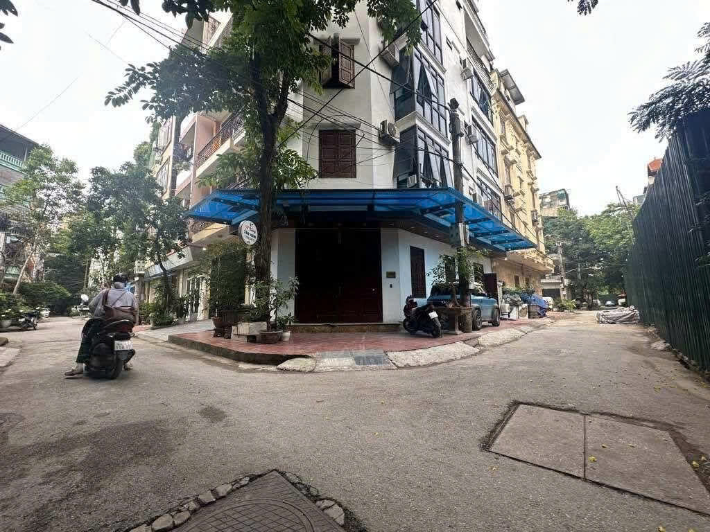 SIÊU PHẨM LIỀN KỀ KĐT CẦU DIỄN – LÔ GÓC 2 MẶT THOÁNG | 7 TẦNG THANG MÁY | Ô TÔ TRÁNH – VỈA HÈ RỘNG | DÒNG TIỀN 35–40TR/THÁNG