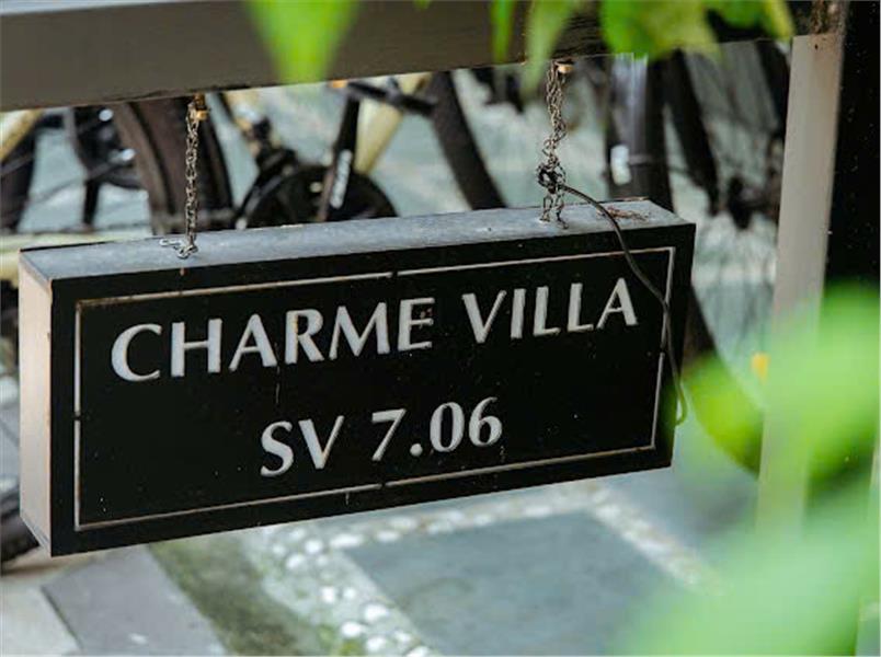 Gia đình bán căn biệt thự 2 mặt đường tại khu: night street flamingo đại lải Resort