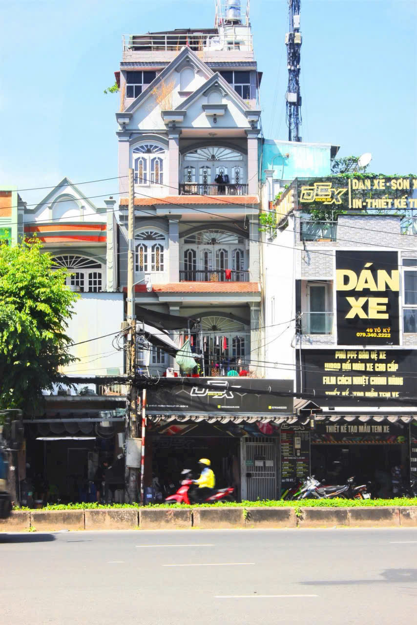 SIÊU PHẨM MẶT TIỀN TÔ KÝ – 5 LẦU CÓ THANG MÁY ĐỐI DIỆN CVPM QUANG TRUNG