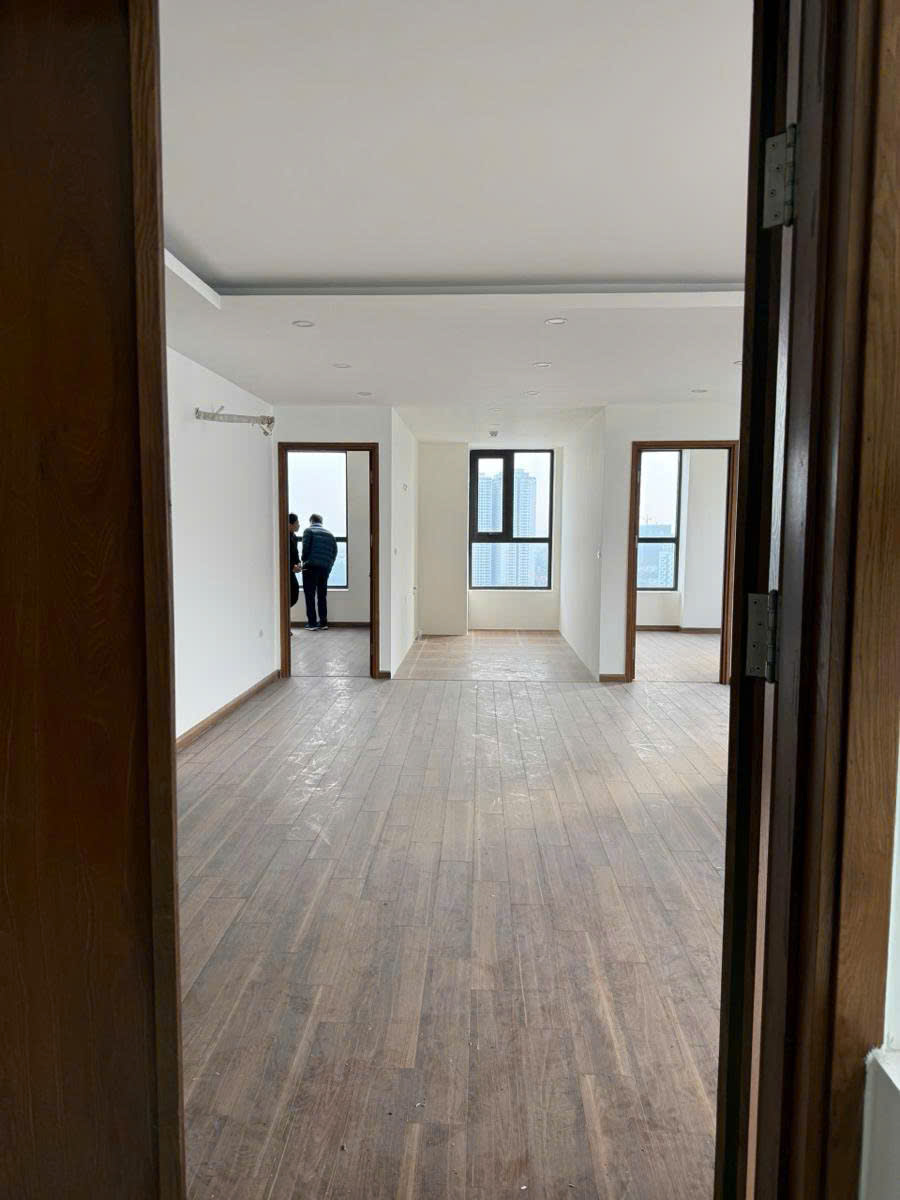 THE GLORIA BY SILK PATH – DUY NHẤT – LÔ GÓC VIEW HỒ – KHÁCH SẠN 5 SAO