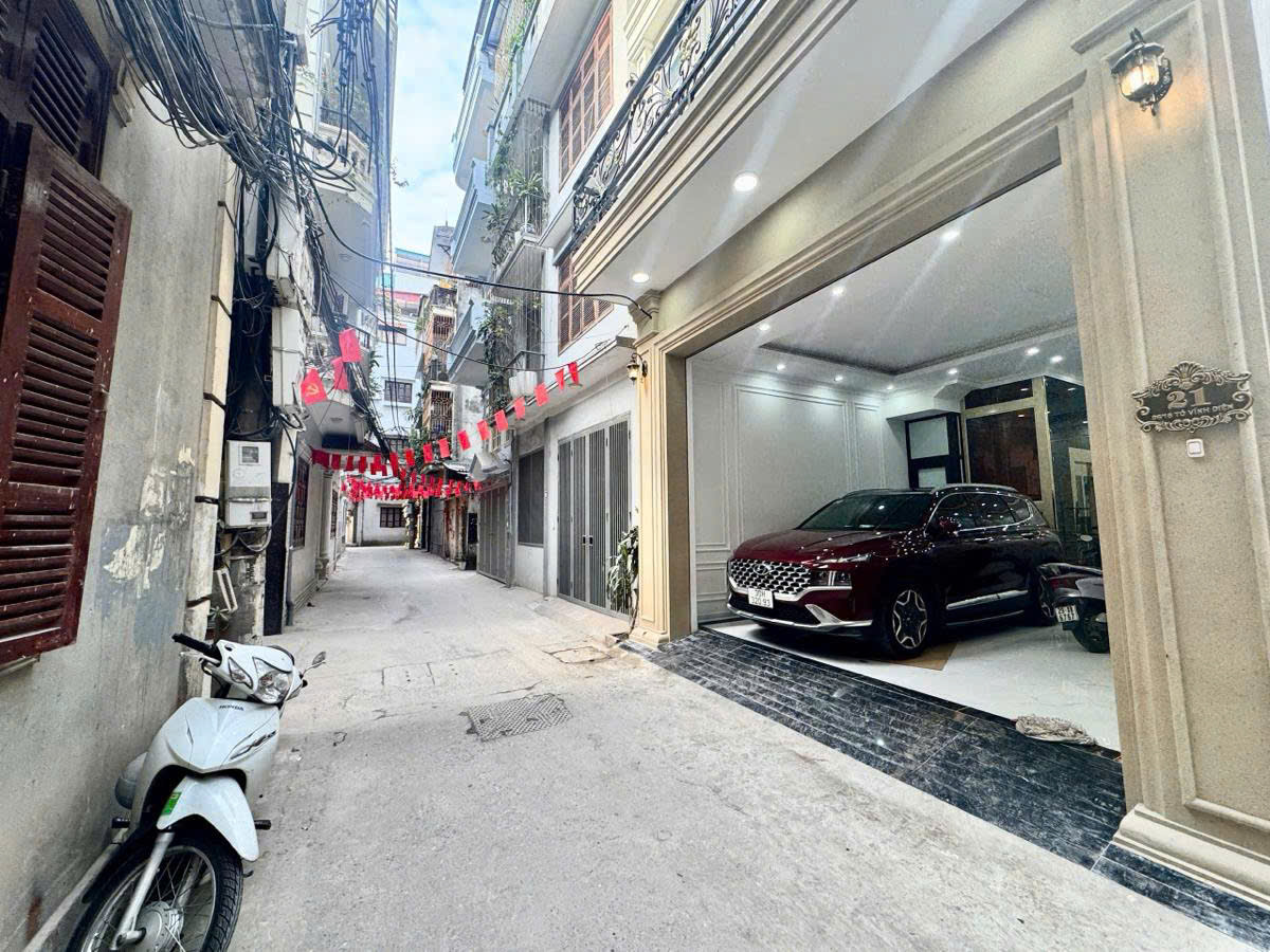 TÔ VĨNH DIỆN - OTO VÀO NHÀ - THANG MÁY - 60m2 7 tầng mặt tiền 5m Giá 25.8 tỷ