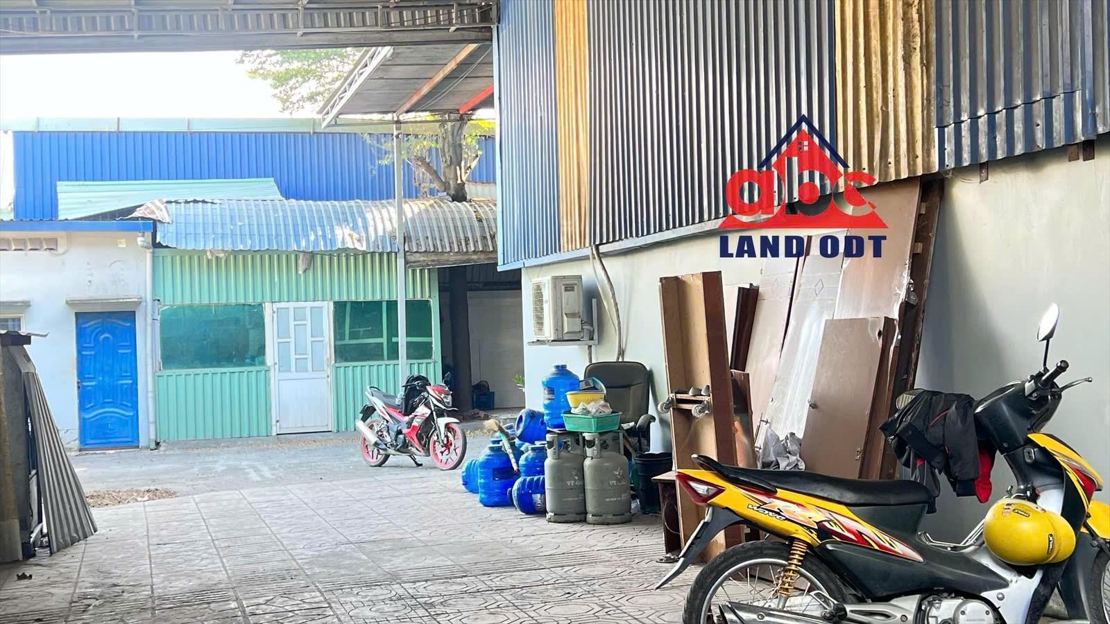 XT677 xưởng cho thuê sản xuất thích hợp nhiều ngành nghề, trống xưởng bàn giao liền