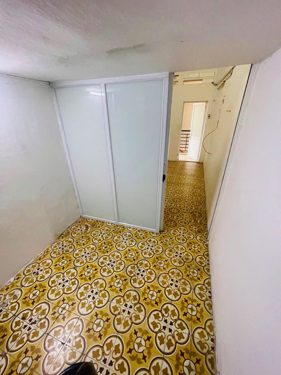 CHO THUÊ NHÀ NGUYÊN CĂN 4 TẦNG TẠI HAI BÀ TRƯNG, HÀ NỘI