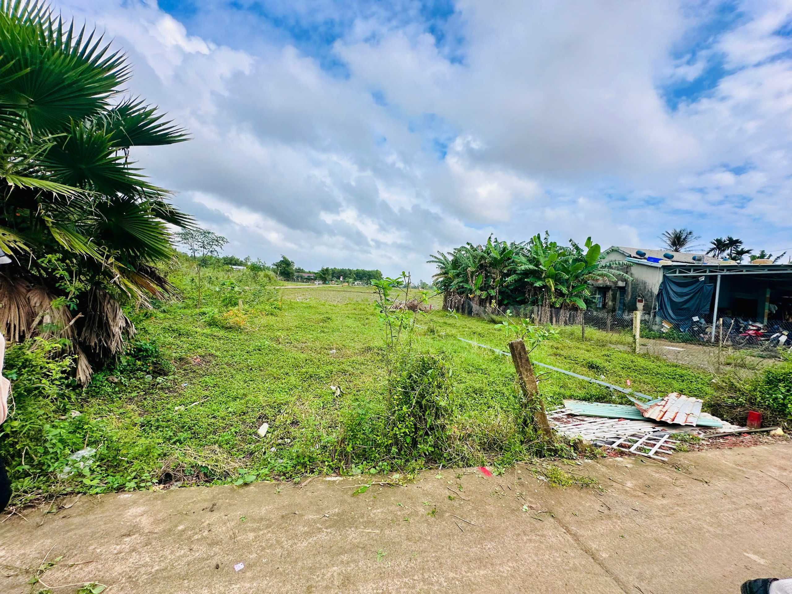 2 lô liền kề diện tích 150m2 full thổ cư