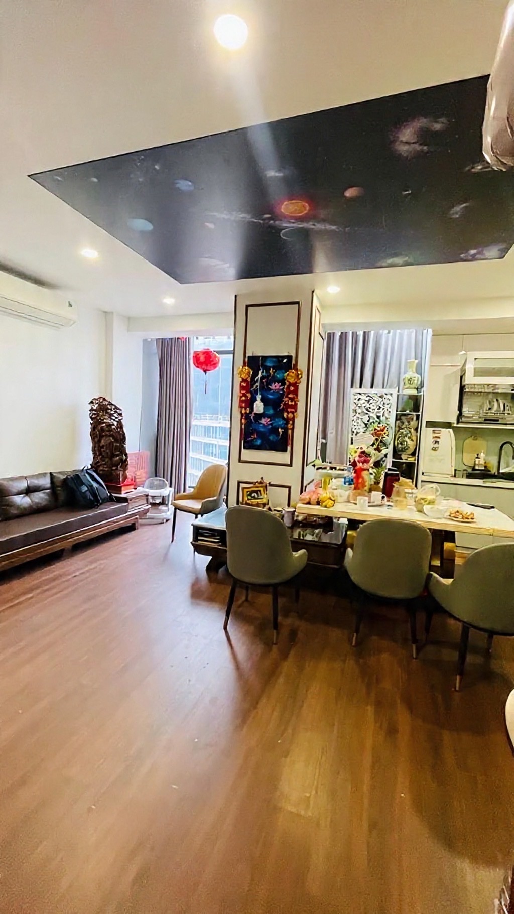 bán chung cư đường mạc thái tổ cầu giấy 95m 2 ngủ 2 wc giá 7,4 tỷ