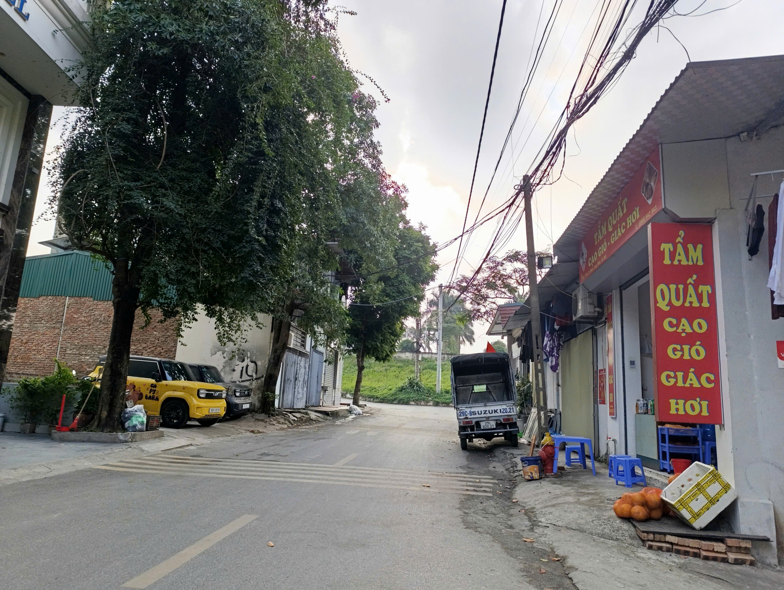 BÁN CĂN BT MẶT PHỐ Tư Đình- Long Biên 122m2 X 6 Tầng 36.5 tỷ.