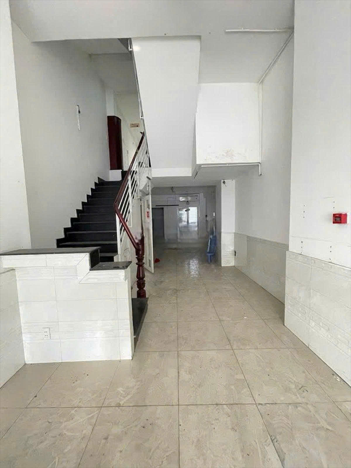 CHO THUÊ MẶT BẰNG KINH DOANH 4x14M, THÀNH THÁI QUẬN 10, GIÁ 15 TRIỆU