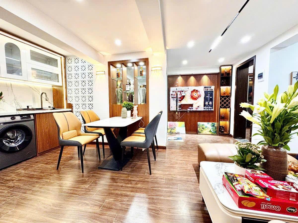 CHUNG CƯ HIẾM BÁN 187 NGUYỄN LƯƠNG BẰNG – MẶT PHỐ – GẦN HỒ ĐẮC DI