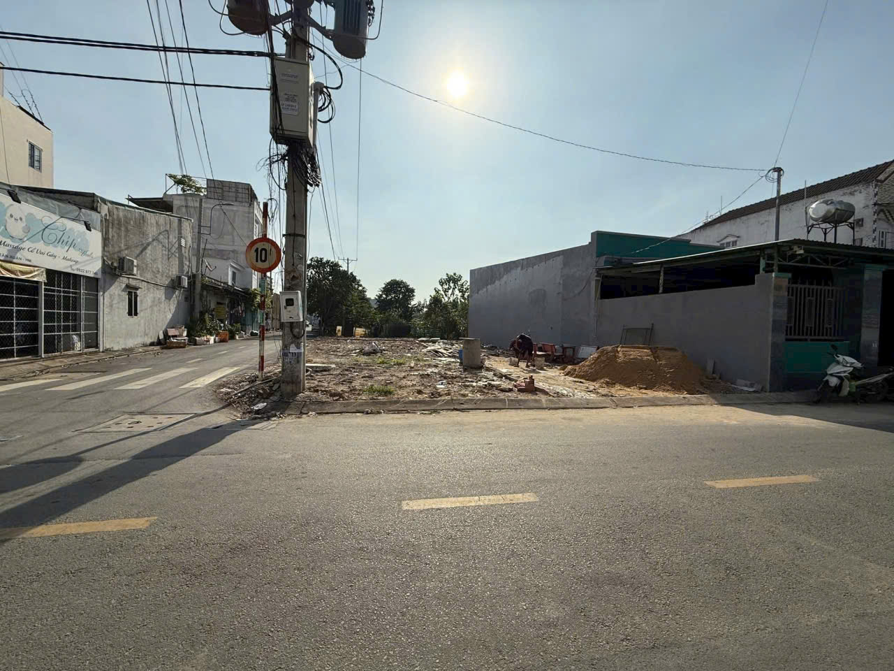 SỈ 3 LÔ ĐẤT MẶT TIỀN TÂN XUÂN 4 – SÁT SONG HÀNH – KINH DOANH ĐỈNH