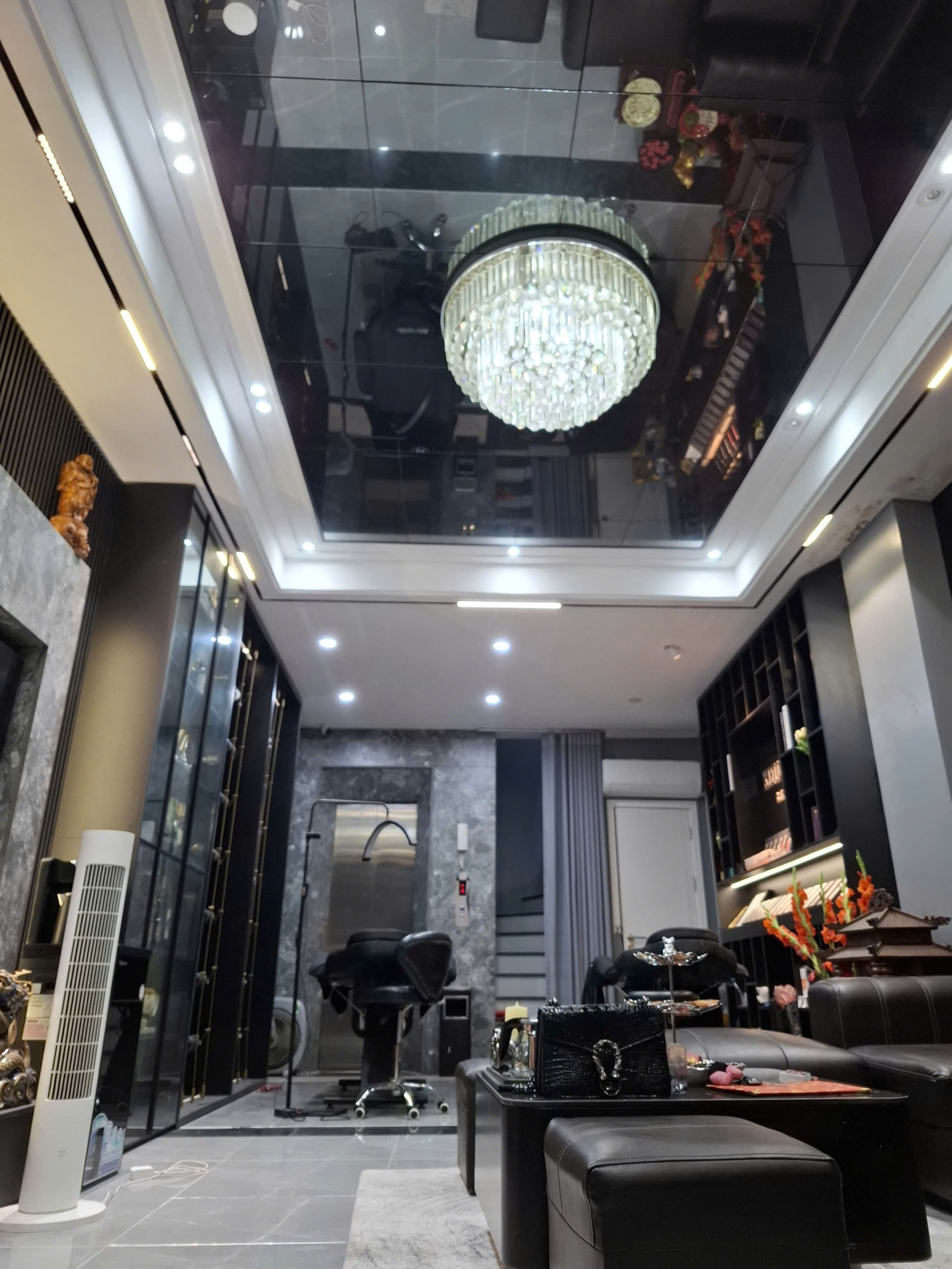 BÁN NHÀ KIM GIANG BIỆT THỰ HOÀNG GIA THU NHỎ GIỮA LÒNG THỦ ĐÔ