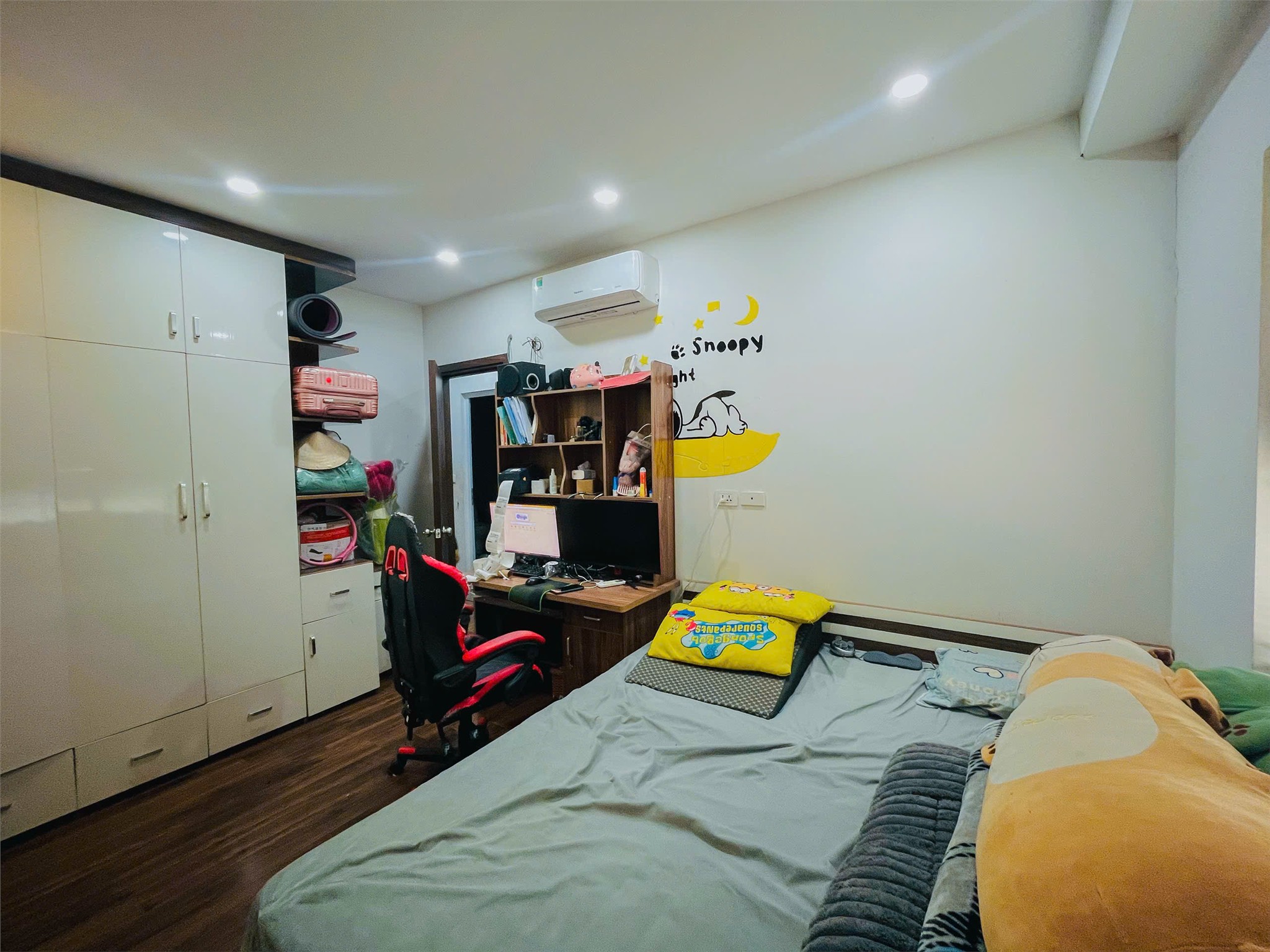 CHỈ 4T CÓ NGAY CĂN HỘ GẦN TRUNG TÂM- CẦN TIỀN BÁN NHANH cc Intracom riversdie chân cầu Nhật Tân, HN