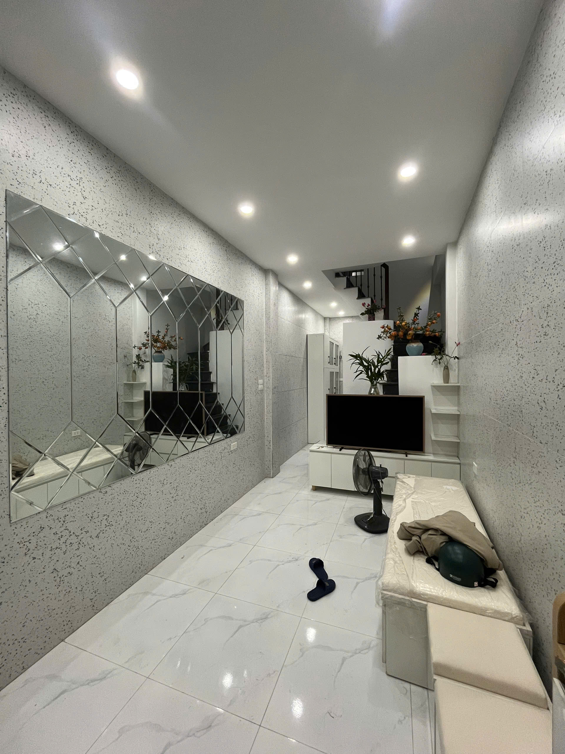 CHO THUÊ NHÀ RIÊNG 3 TẦNG - NGÕ 120 KIM GIANG THANH XUÂN