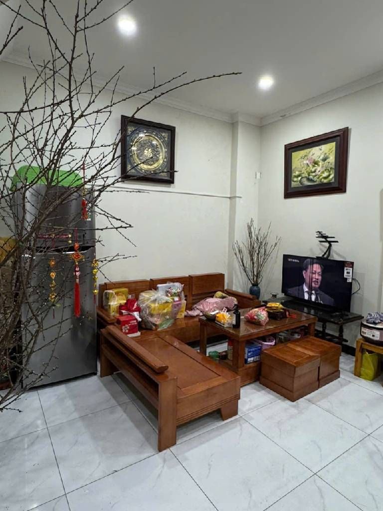 Bán nhà riêng_Ngô quyền_Hà Đông_30m2_5 tầng_Chỉ hơn 8 Tỷ