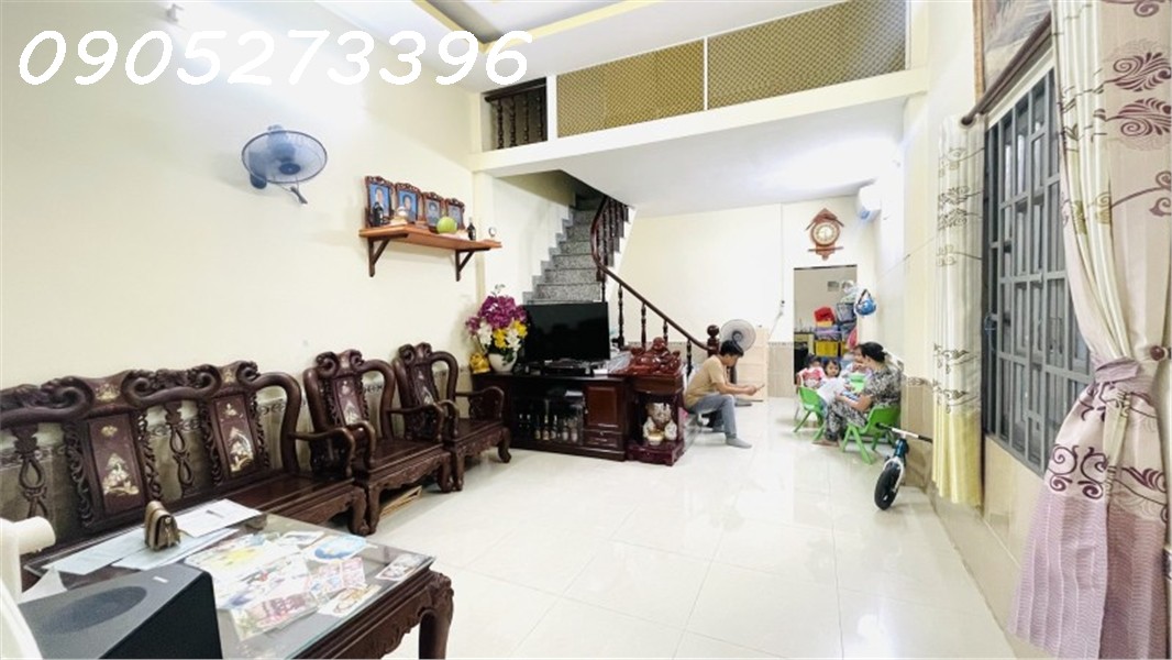 LÔ GÓC, NGUYỄN OANH GV, (4.2x12), 51M2, 2TẦNG, GẦN MẶT TIỀN, CHỈ 4.4TỶ. GẤP BÁN.