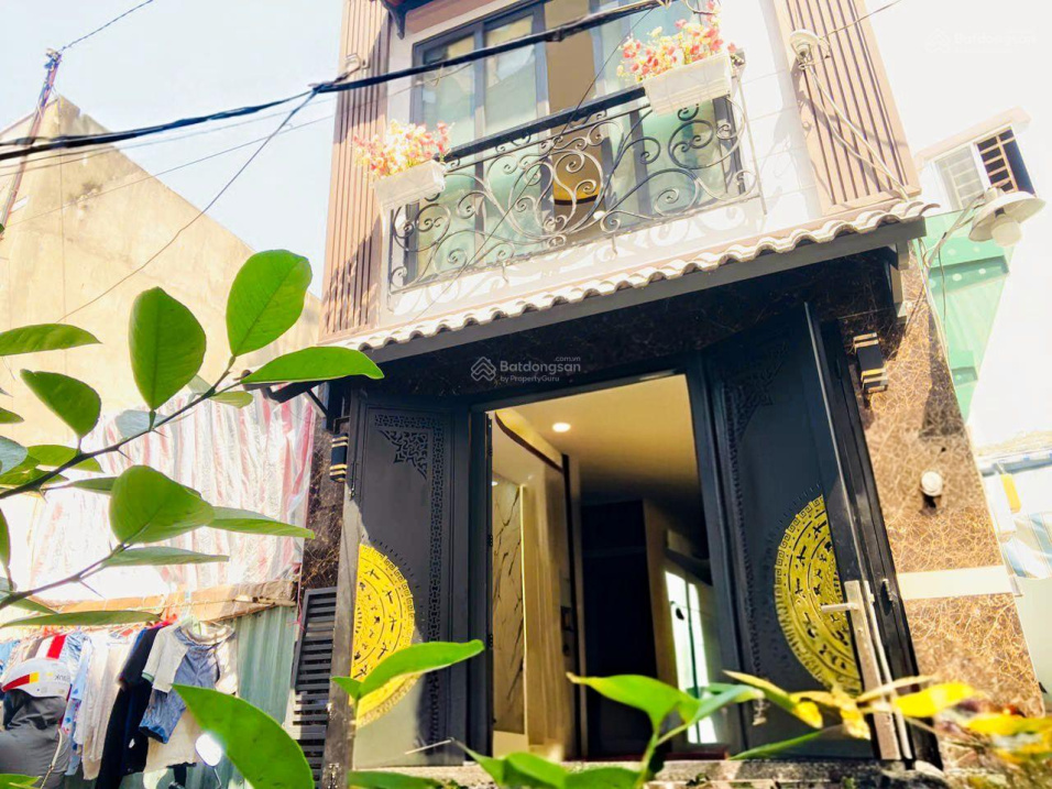 Nhà mới 3 tầng, Ba Đình, Quận 8, ngang 5m chỉ nhỉnh 4 tỷ TL