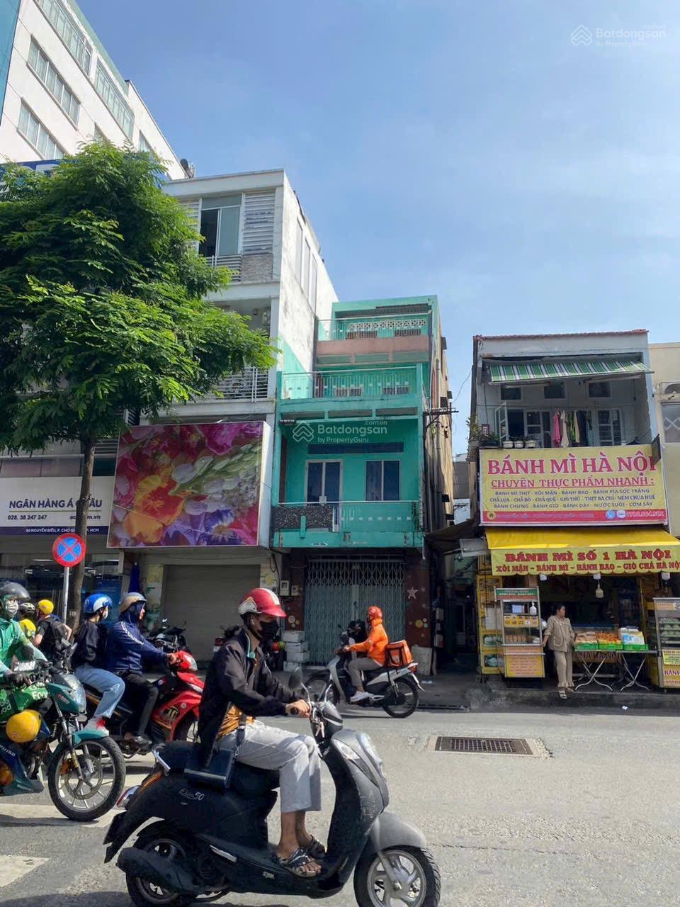 * Căn góc mặt tiền 4 Tầng Ngay Nguyễn Biểu-Trần Hưng Đạo 4,5X21 25.2 TỶ Còn TL