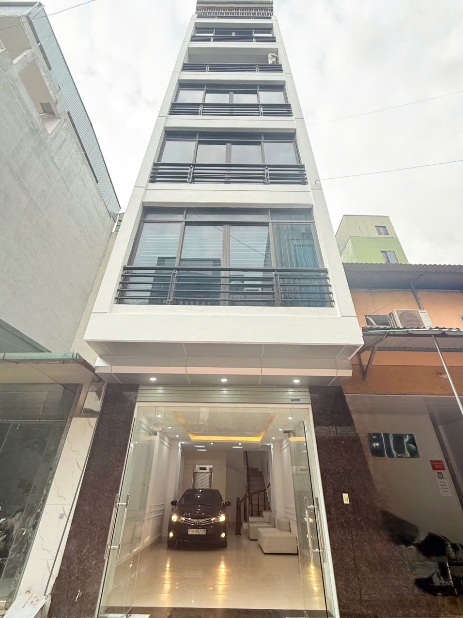 NHÀ LK 6.5TX50M2, THANG MÁY KHU DV CỔNG ĐỒNG, LA KHÊ. 17.X TỶ