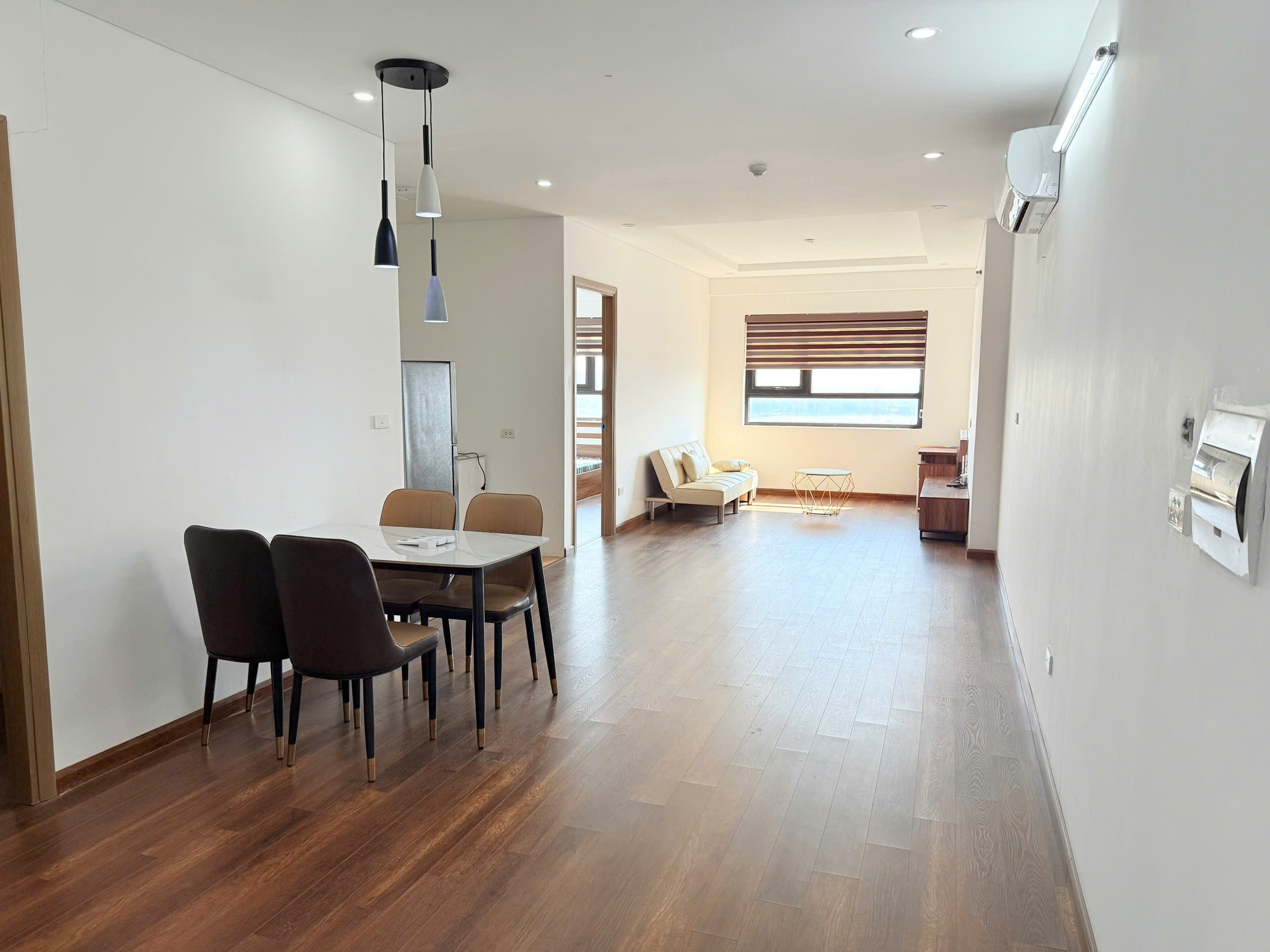 CẦN TIỀN BÁN GẤP CC tại Viễn Đông Star, Giáp Nhị, Thịnh Liệt, Hoàng Mai - Đầy đủ nội thất