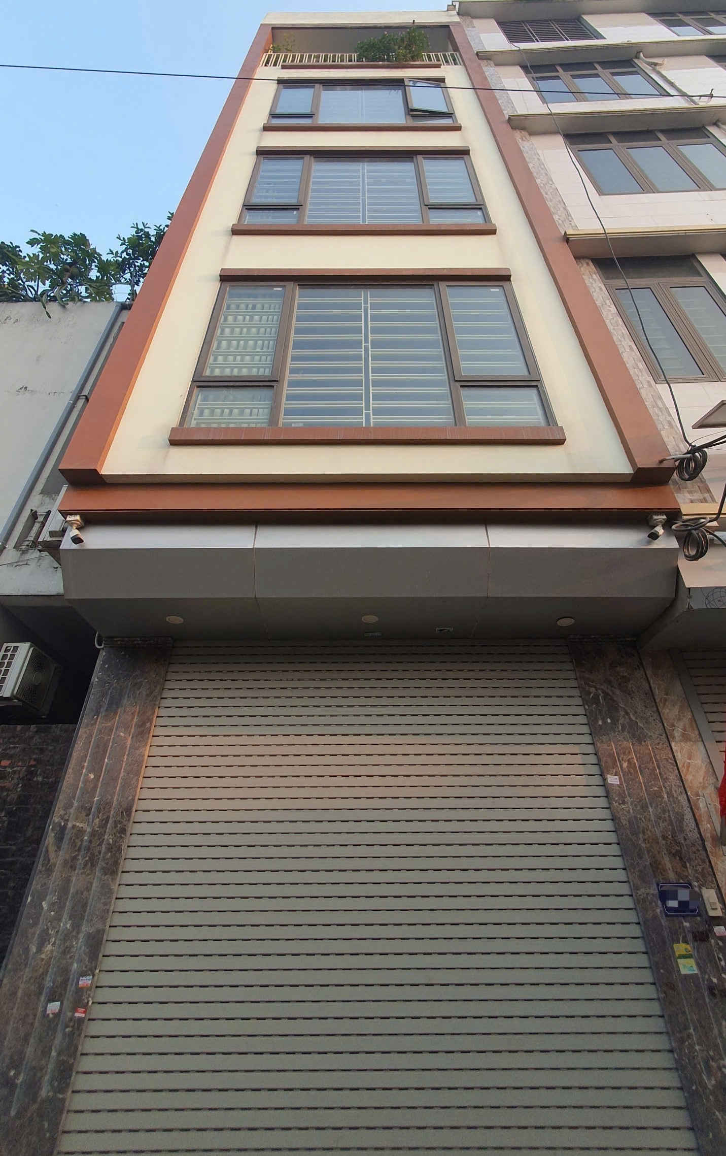 Bán nhà Lê Trọng Tấn, Thanh Xuân, Gara ô tô, ô tô tránh, Kinh doanh, 40m2, 14.4 tỷ