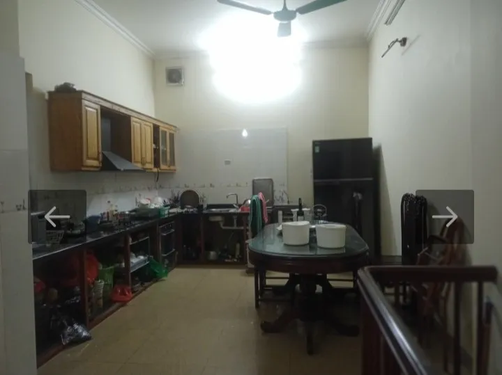 Bán nhà phố Lạc Long Quân – Tây Hồ, 80m2, 5 tầng, 28 tỷ