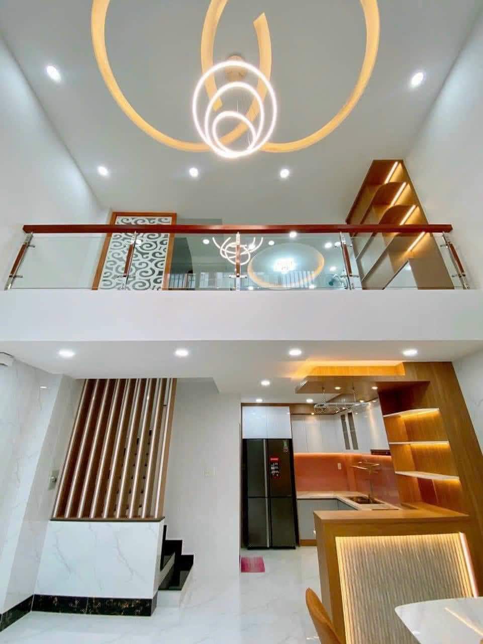 Bán nhà An Khánh gần Vinsmart City 38M 5 Tầng, gác lửng, 4 ngủ nội thất, ôtô đỗ giá 5.x tỷ