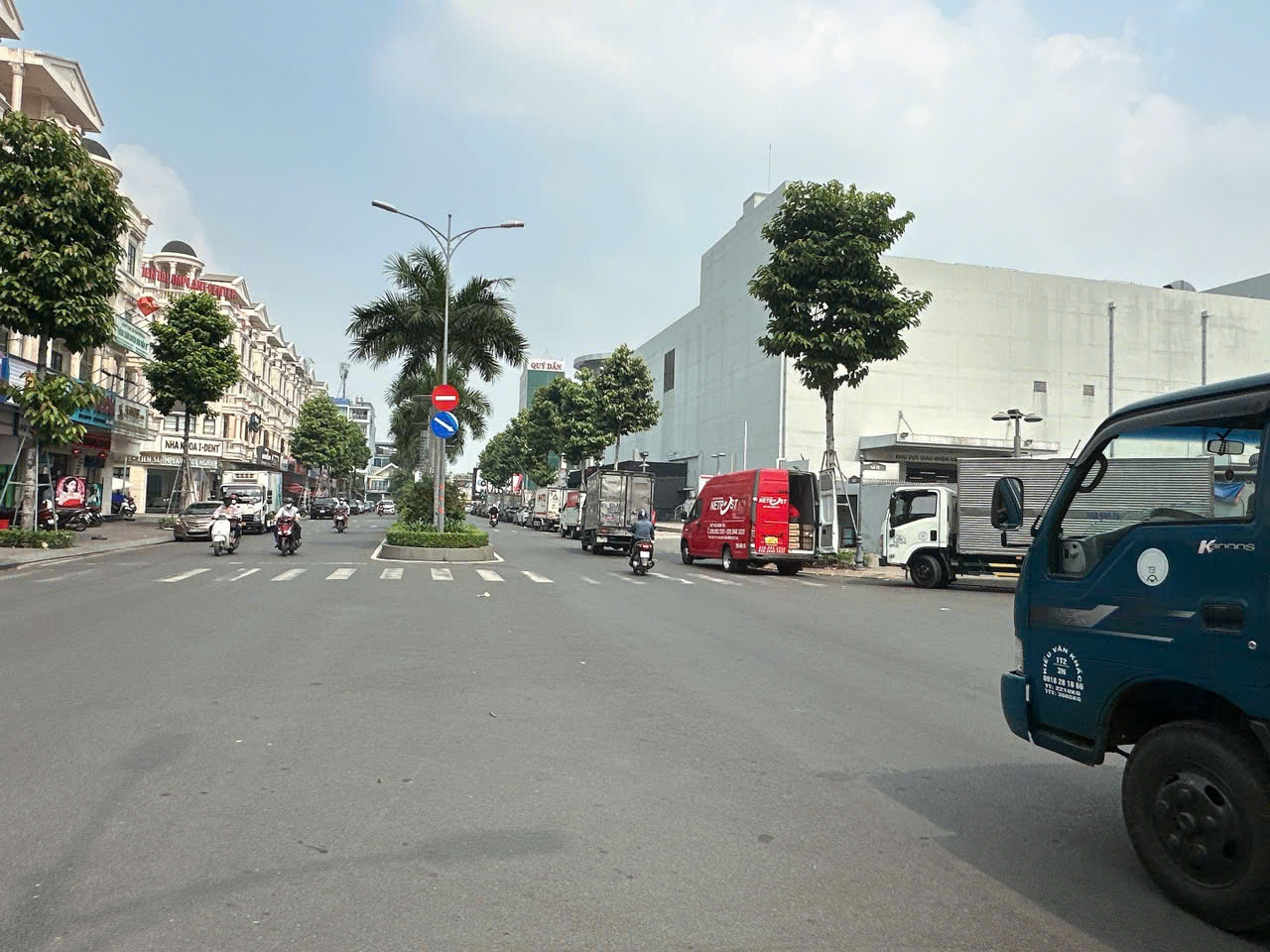 Nhà phố MTKD 5 lầu có hầm ngay KDC Cityland P10 ngang 5m 100m2 view Lotte mart 25 tỷ.