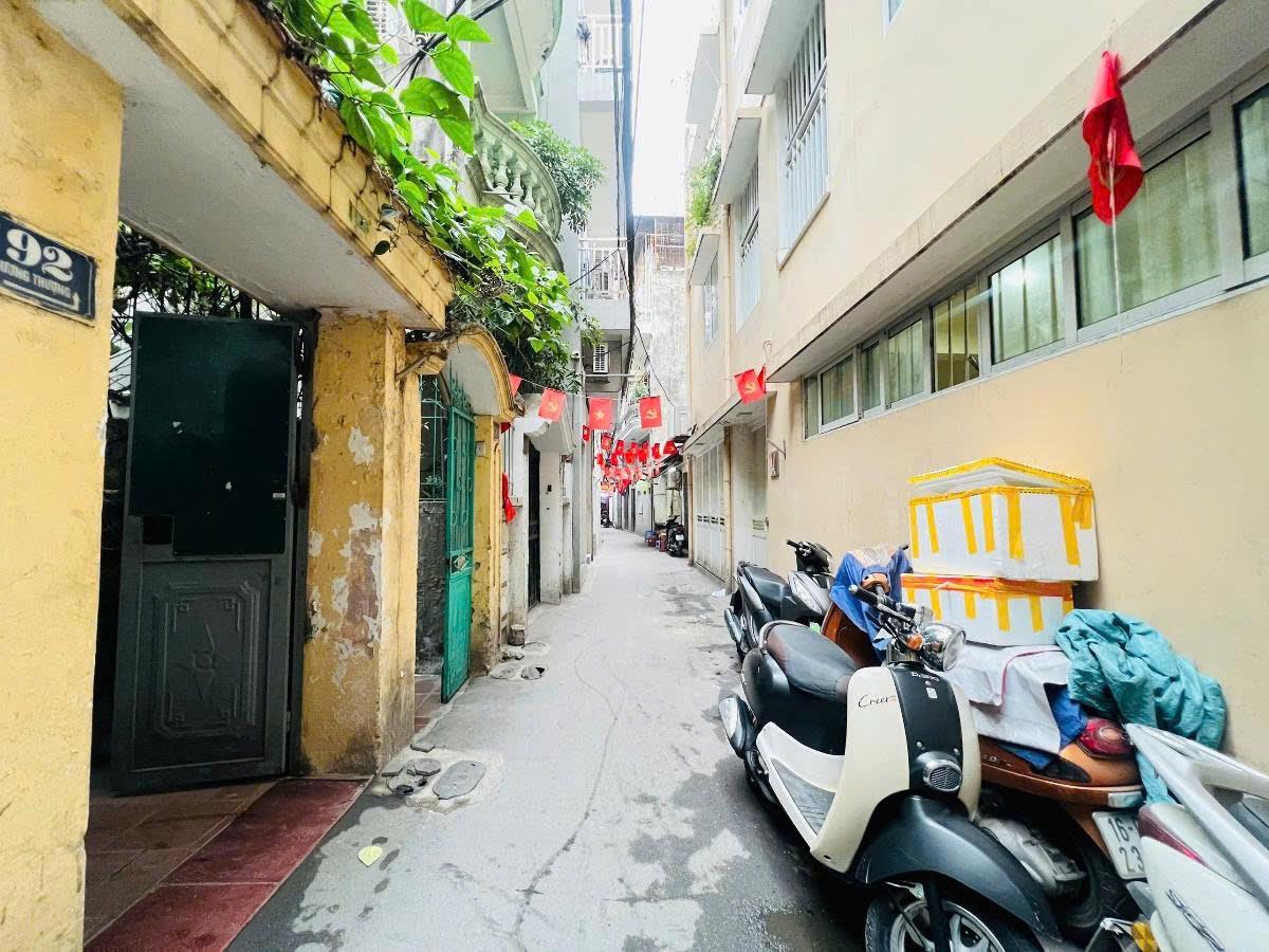 GIÁ ĐẦU TƯ PHẢI THẬT NHANH - NGÕ 72 TÔN THẤT TÙNG THÔNG NGÕ 354 TRƯỜNG CHINH