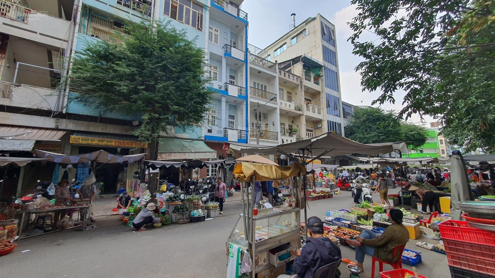 Mặt Tiền Ngay Chợ HÒA Bình Quận 5- 83m Vuông Vức 3 Tầng 4 Pn Chỉ 28 Tỷ TL