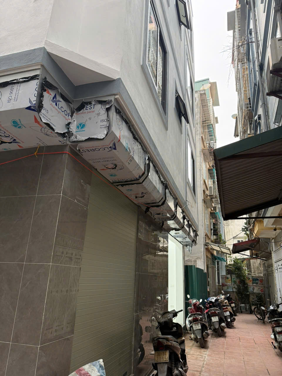 N.H.À DÂN XÂY CỰC CHẤT – PHỐ VĨNH HƯNG – 4T, 1 TUM – 3 NGỦ KHÉP KÍN – VỀ Ở LUÔN