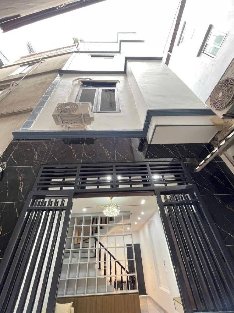 Bán nhà Kim Giang, Thanh Trì, 15m ra phố, 2 thoáng trước sau, 34m2, 8.6tỷ(CTL)