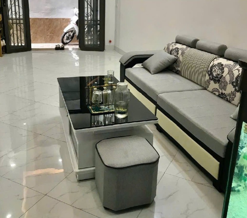 NHÀ ĐẸP 2 thoáng - Gần ô tô - Gần sân chơi - Hoàng mai 37 m2 x 5 tầng 3 phòng ngủ