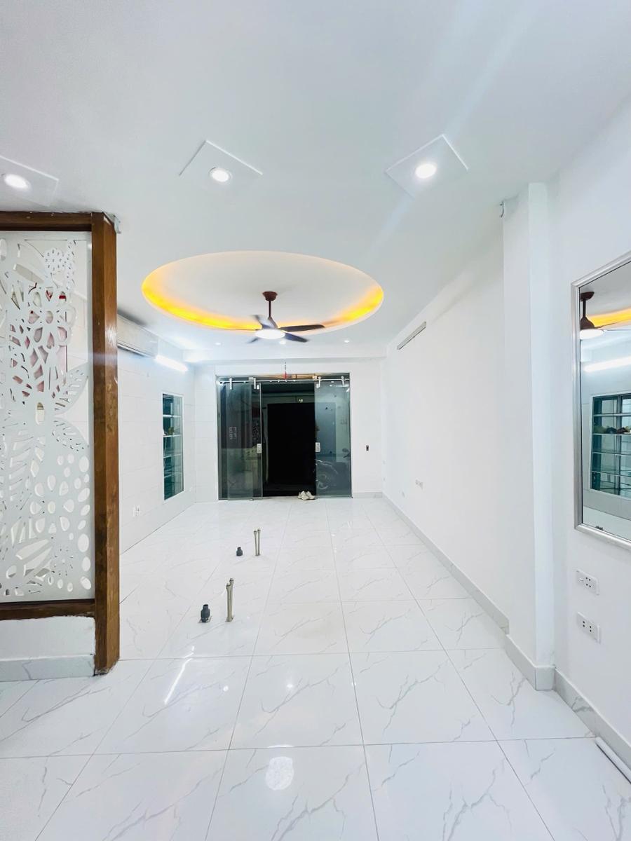 Phạm Văn Đồng, Cầu Giấy, 30m2, ngõ thông kinh doanh