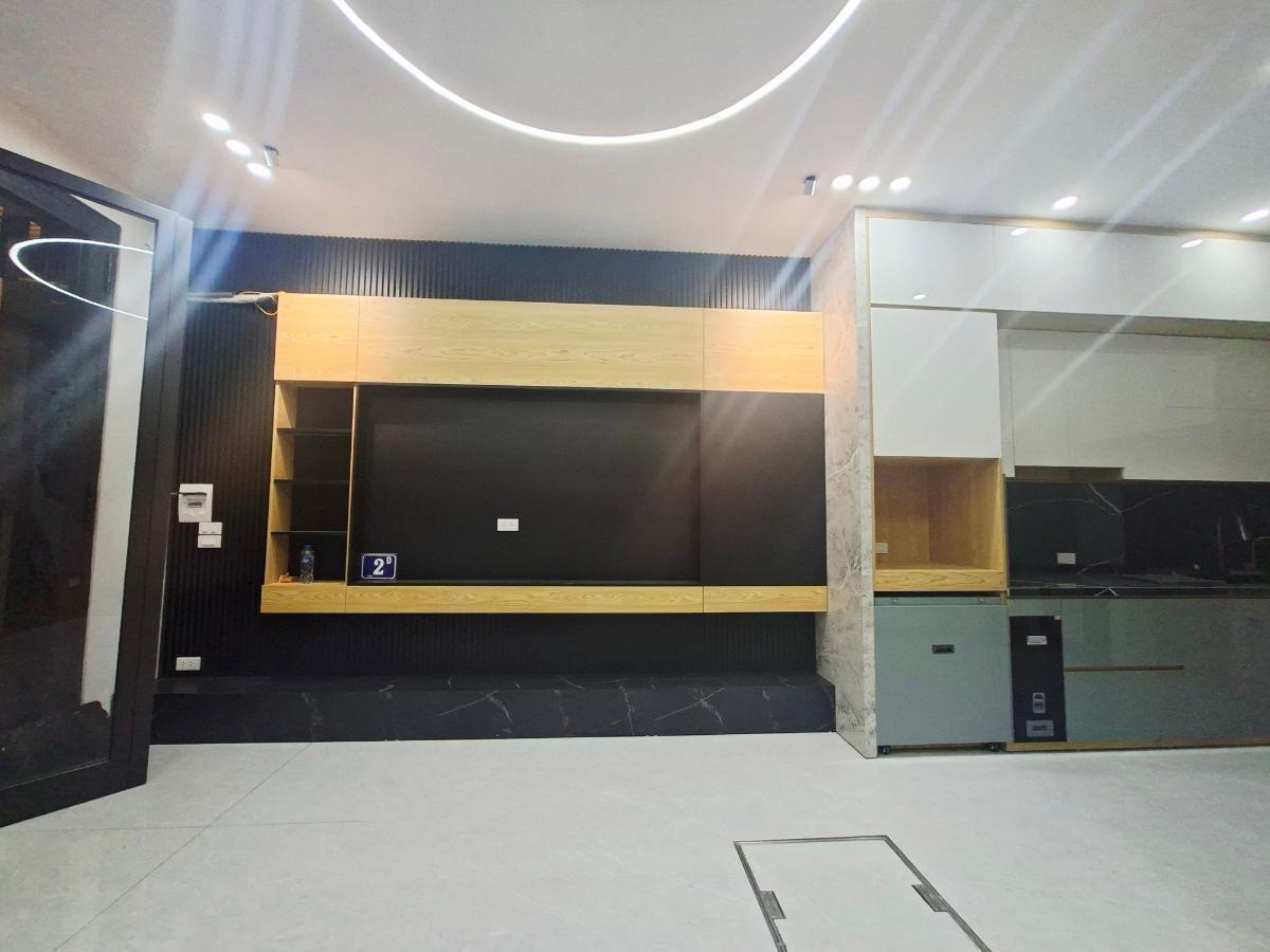 Xuân La , tây hồ, hà nội, 5 tầng 3 ngủ, nhà đẹp như hình